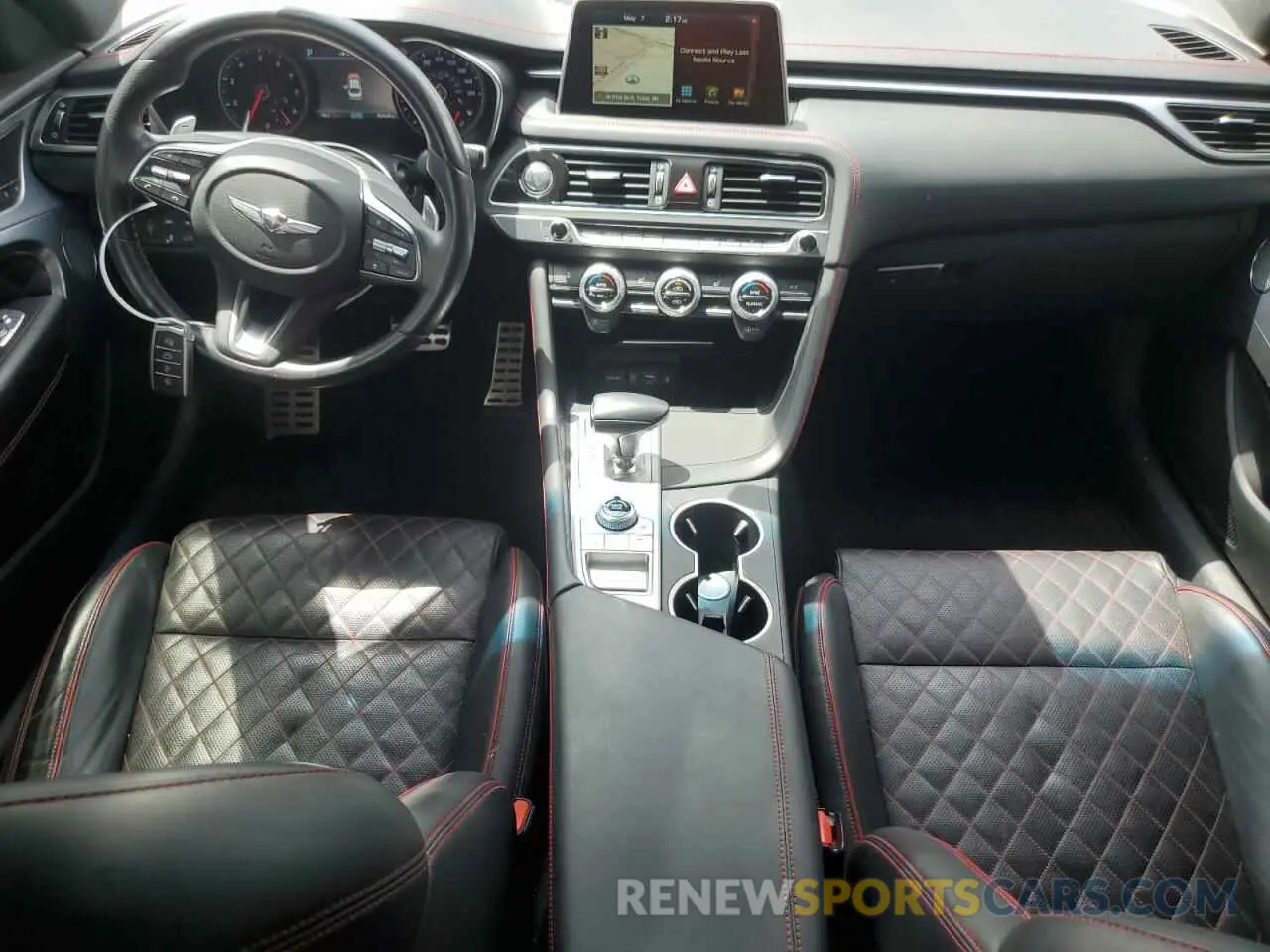 8 fotografías del automóvil dañado KMTG44LA0KU037450 GENESIS G70 2019