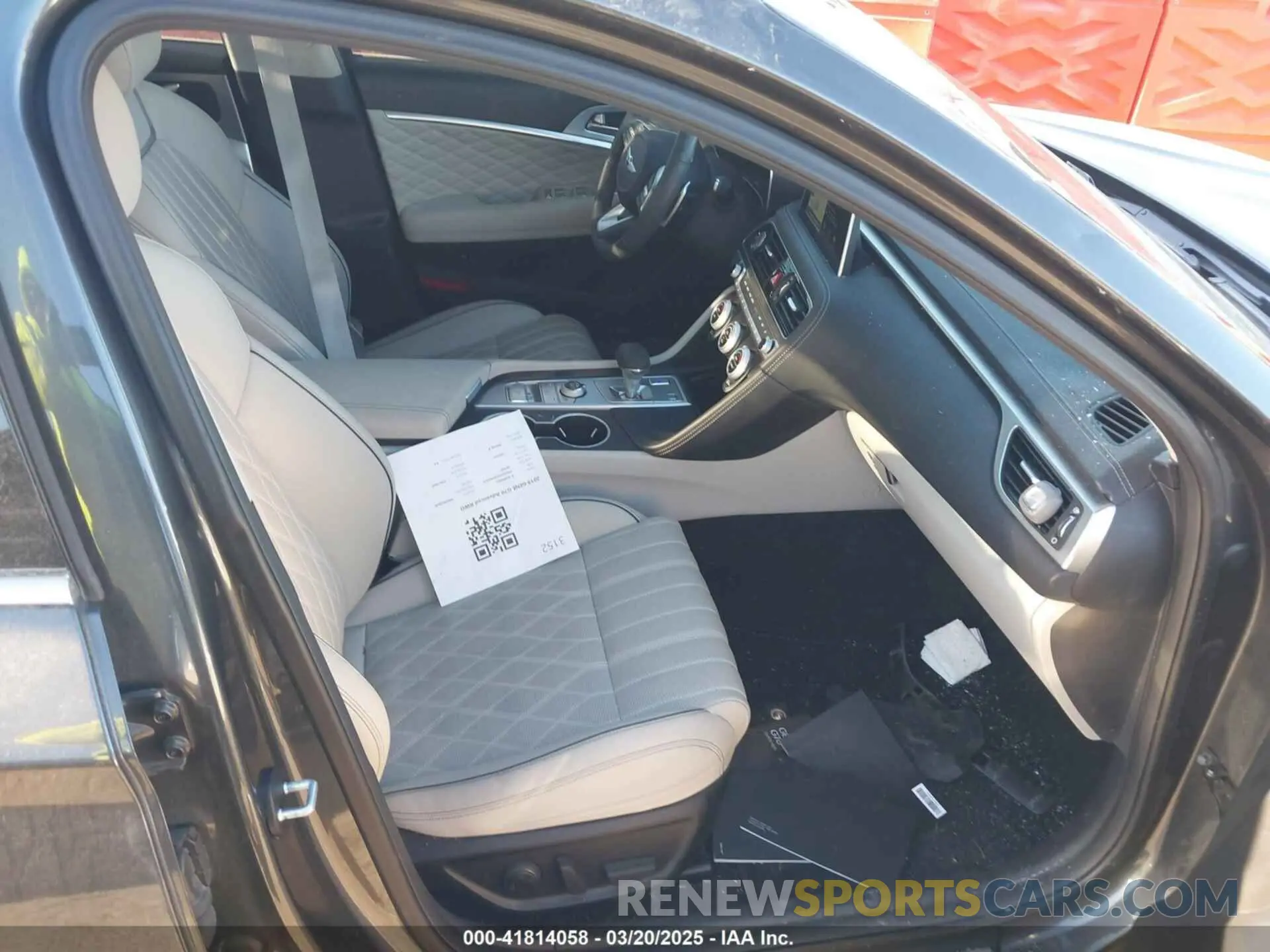5 fotografías del automóvil dañado KMTG44LA3KU026670 GENESIS G70 2019