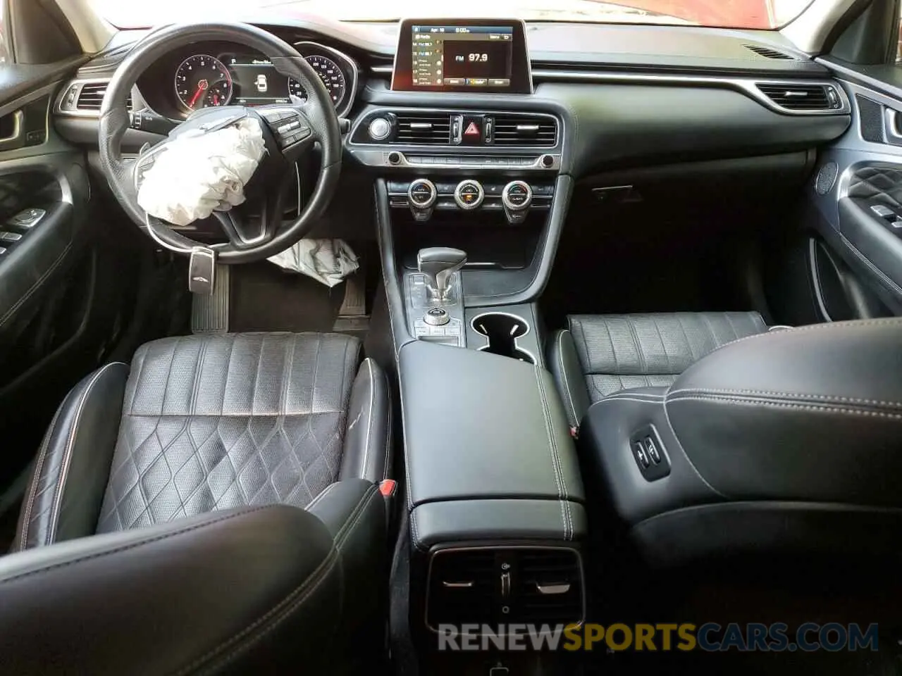 8 fotografías del automóvil dañado KMTG44LA8KU022646 GENESIS G70 2019