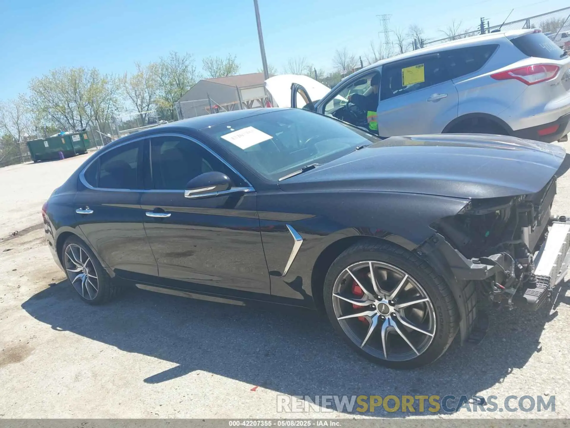 13 fotografías del automóvil dañado KMTG54LE3KU017600 GENESIS G70 2019