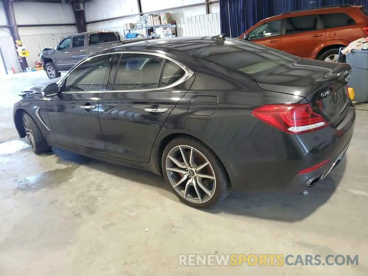 2 fotografías del automóvil dañado KMTG54LE3KU037703 GENESIS G70 2019