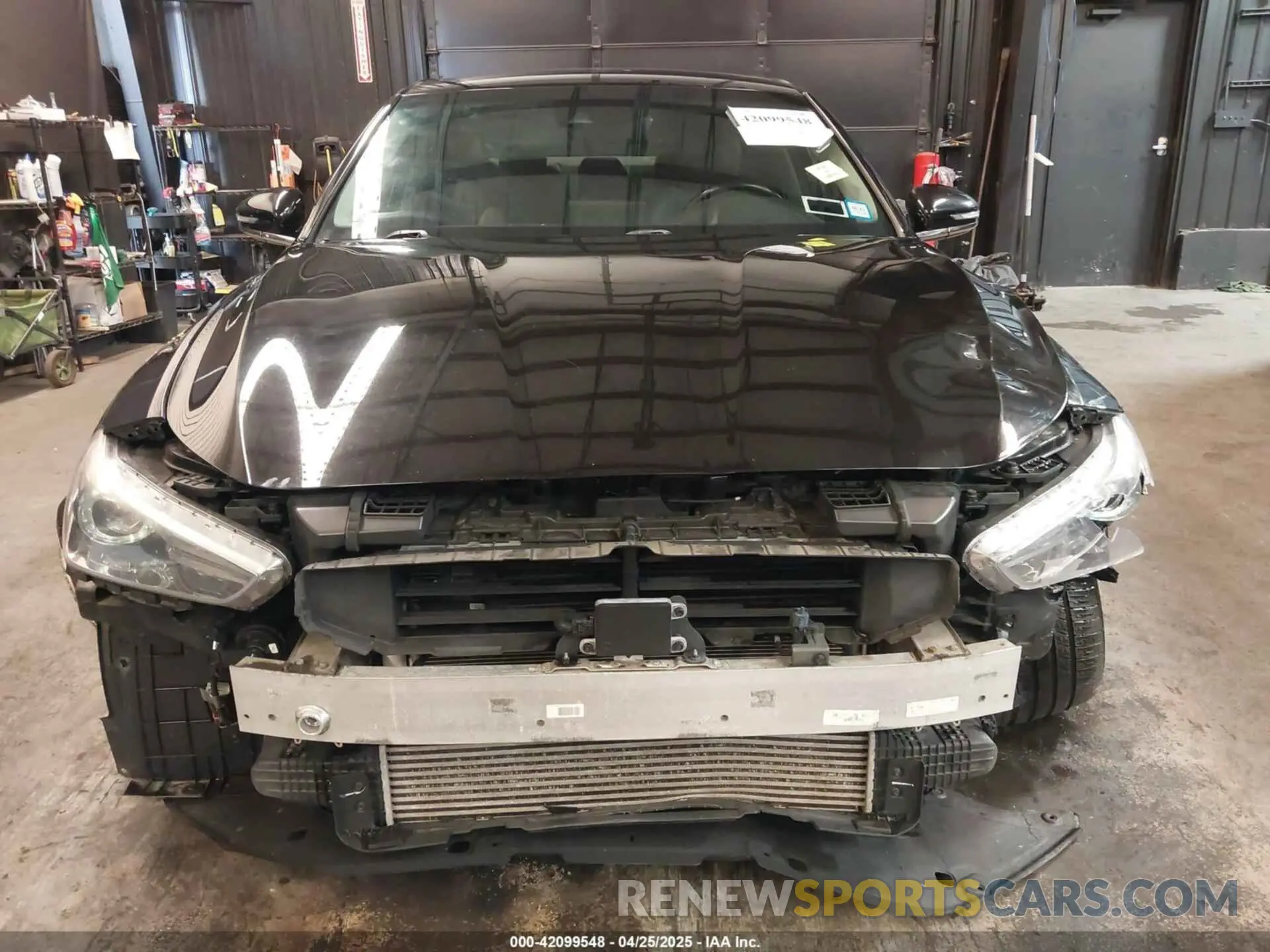 13 fotografías del automóvil dañado KMTG54LE6KU037582 GENESIS G70 2019