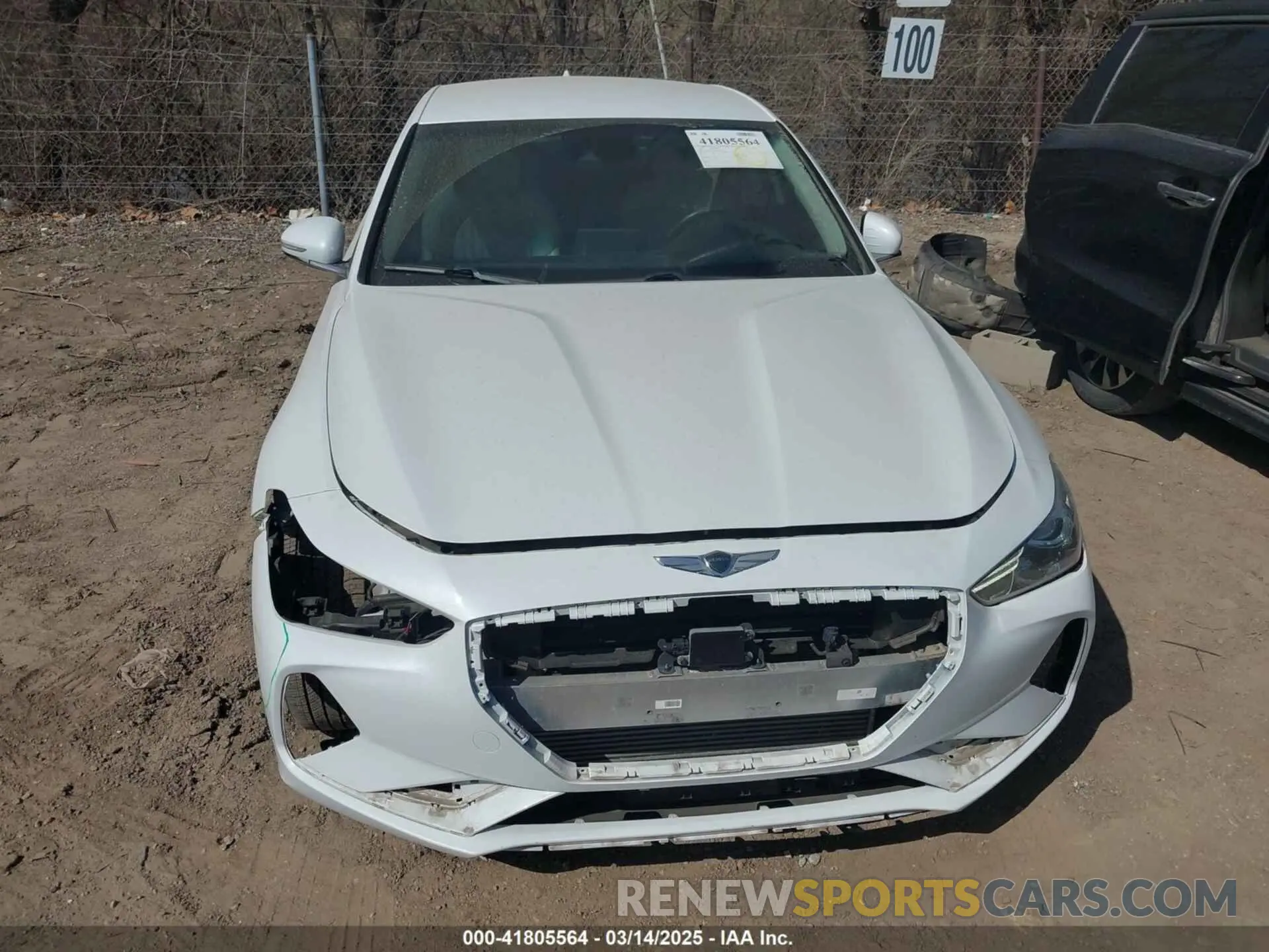 12 fotografías del automóvil dañado KMTG54LE7KU035128 GENESIS G70 2019