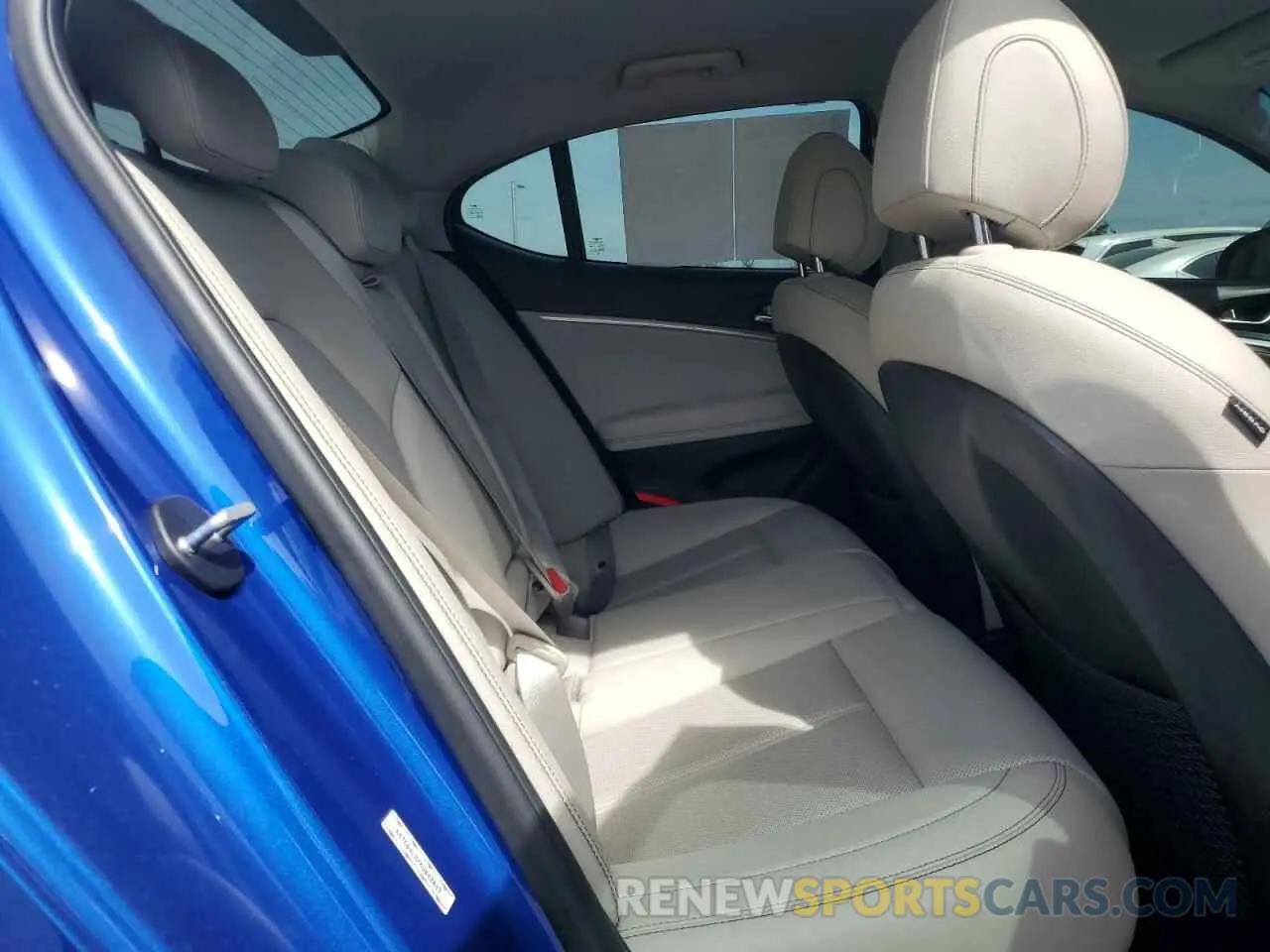 10 fotografías del automóvil dañado KMTG64LAXKU043847 GENESIS G70 2019