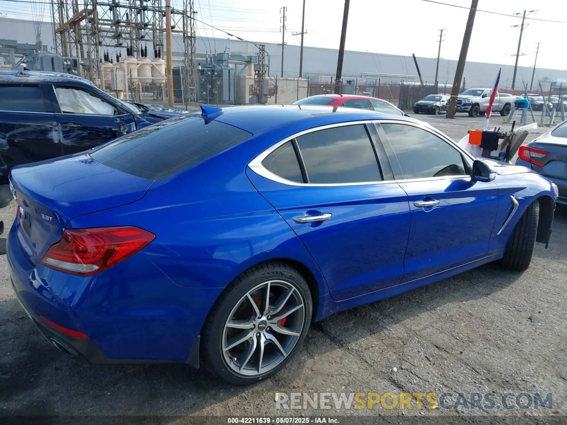 4 fotografías del automóvil dañado KMTG74LE4KU032620 GENESIS G70 2019