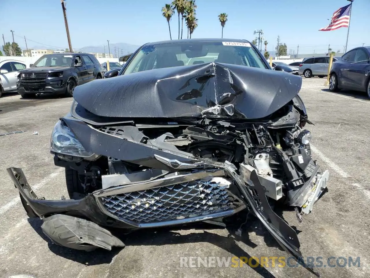 5 fotografías del automóvil dañado KMTG74LE7KU034474 GENESIS G70 2019