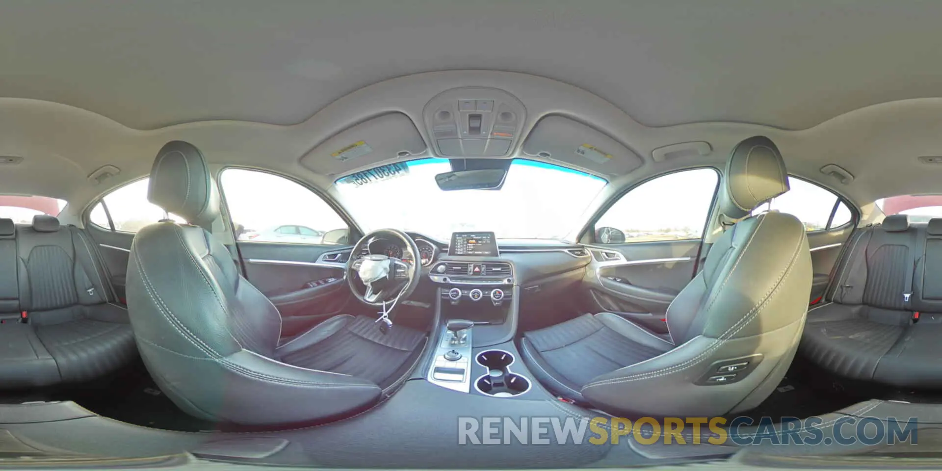 12 fotografías del automóvil dañado KMTG34LA0LU056732 GENESIS G70 2020