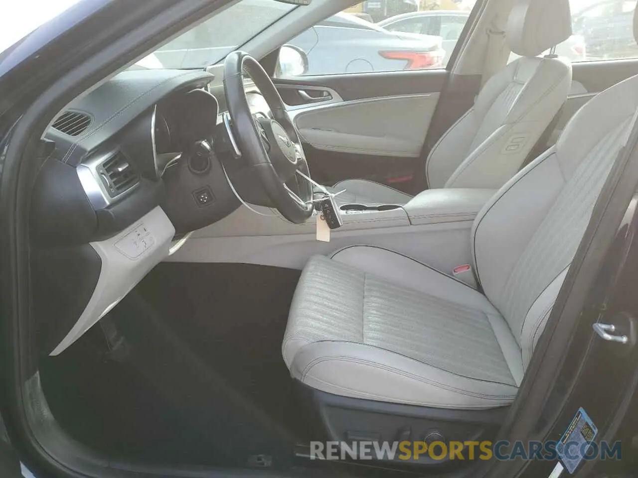 7 fotografías del automóvil dañado KMTG34LA1LU059770 GENESIS G70 2020