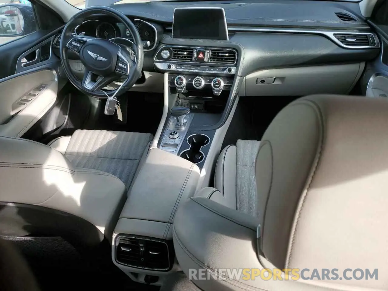 8 fotografías del automóvil dañado KMTG34LA1LU059770 GENESIS G70 2020
