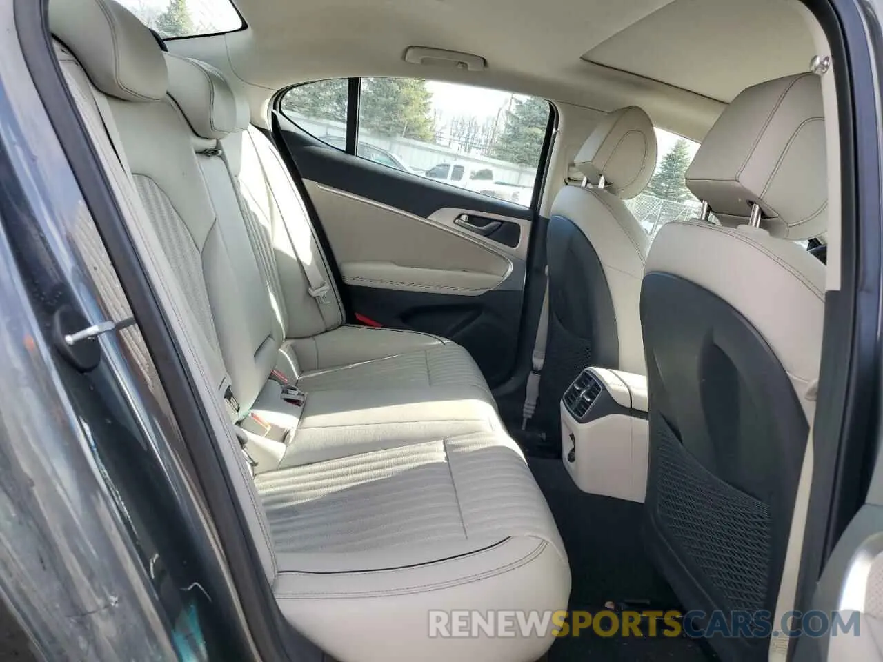 10 fotografías del automóvil dañado KMTG34LA2LU046543 GENESIS G70 2020