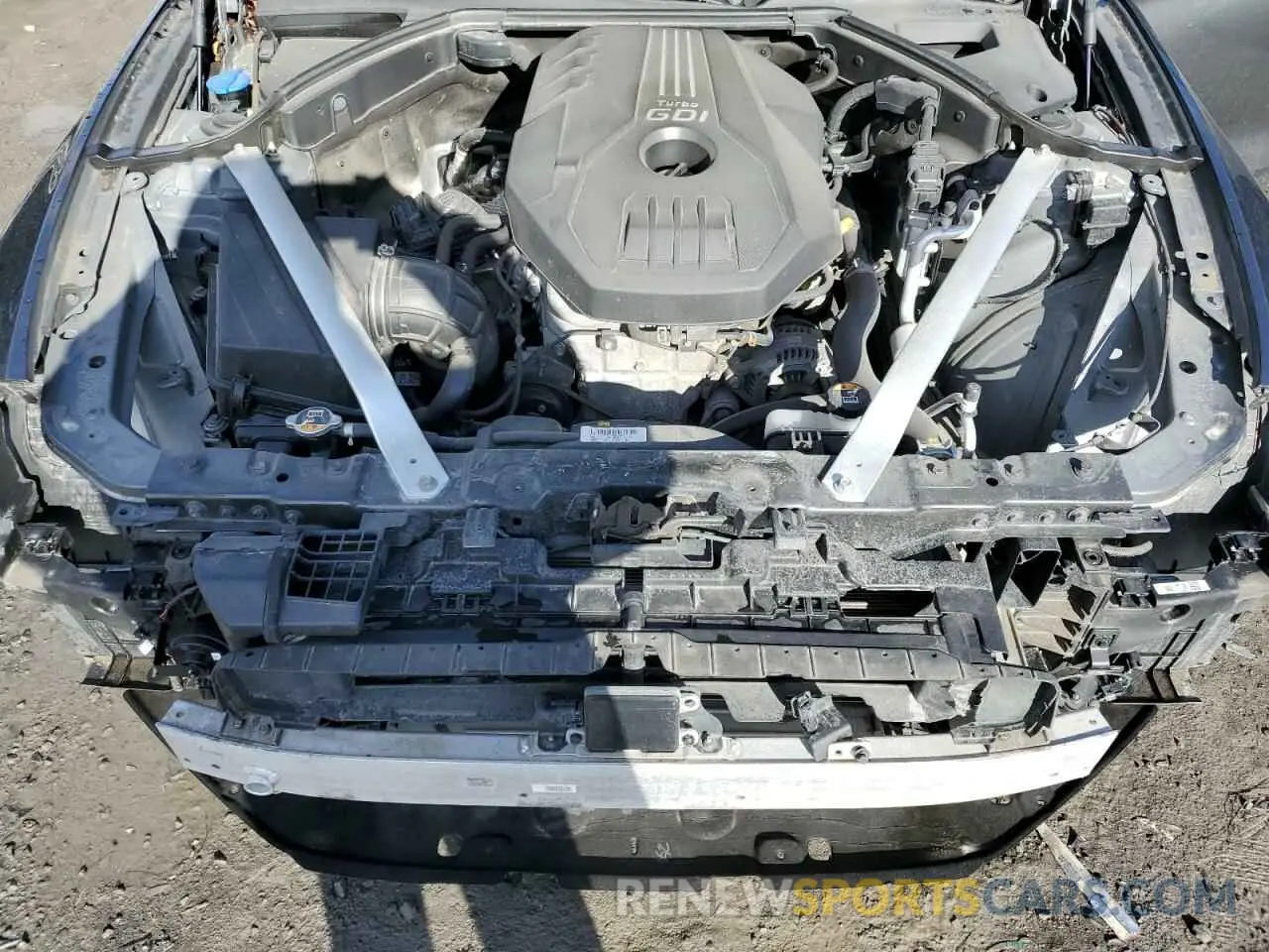 11 fotografías del automóvil dañado KMTG34LA2LU046543 GENESIS G70 2020