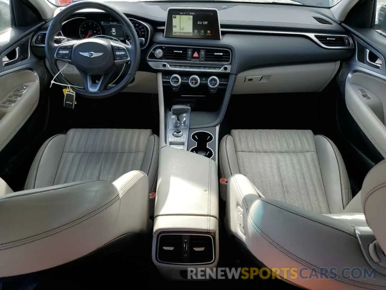 8 fotografías del automóvil dañado KMTG34LA2LU046543 GENESIS G70 2020