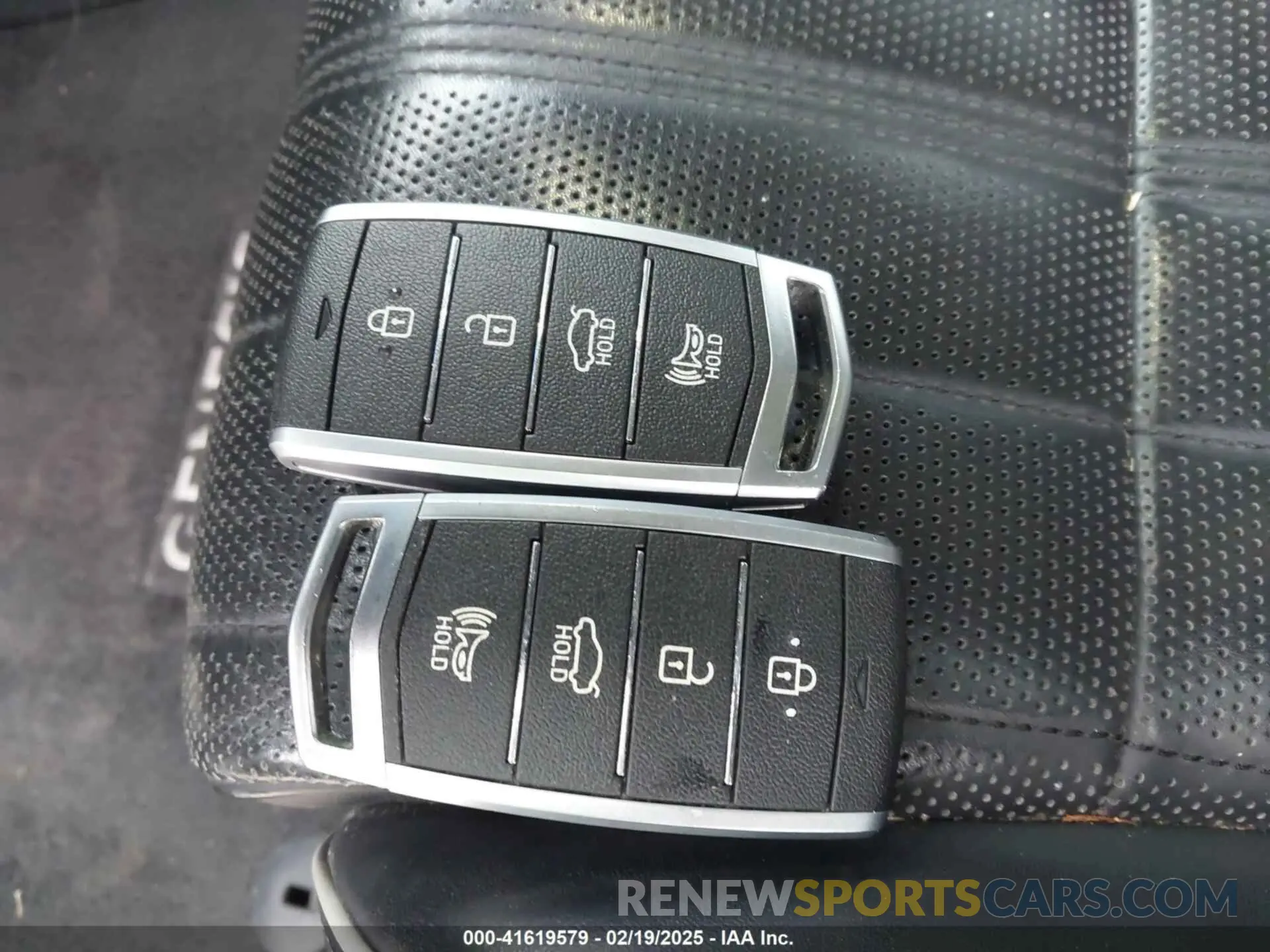 11 fotografías del automóvil dañado KMTG34LEXLU060919 GENESIS G70 2020