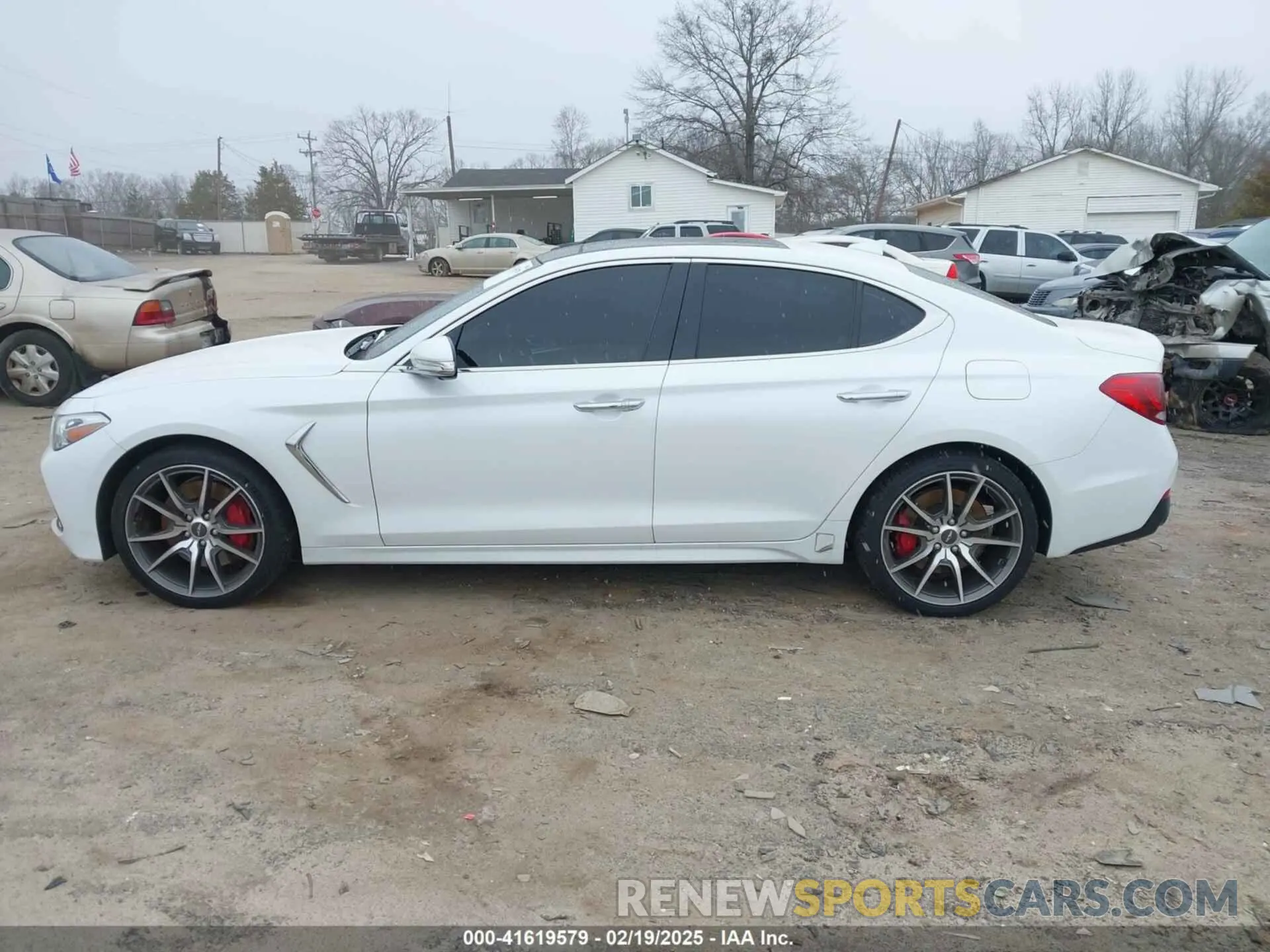 15 fotografías del automóvil dañado KMTG34LEXLU060919 GENESIS G70 2020