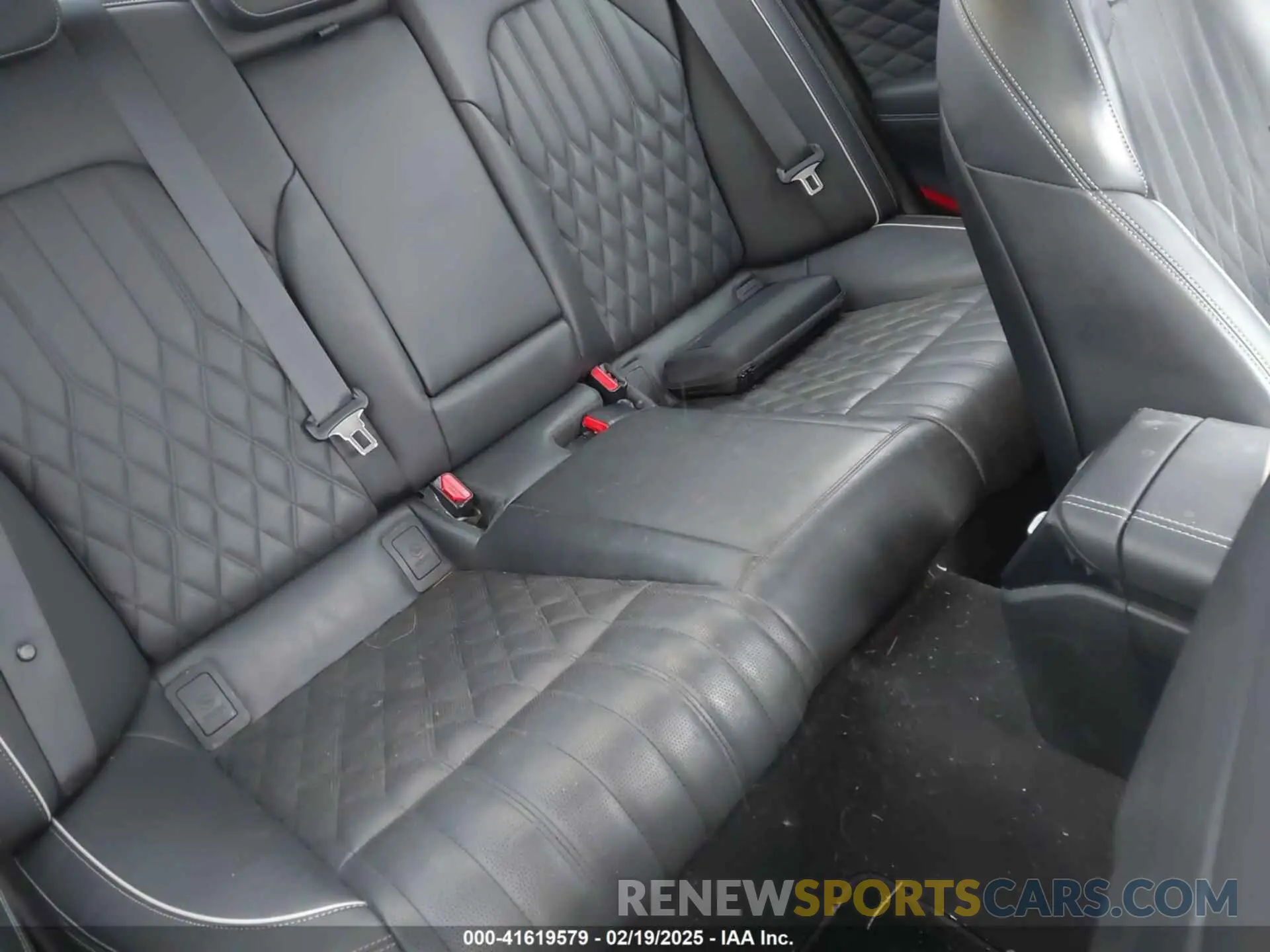 8 fotografías del automóvil dañado KMTG34LEXLU060919 GENESIS G70 2020