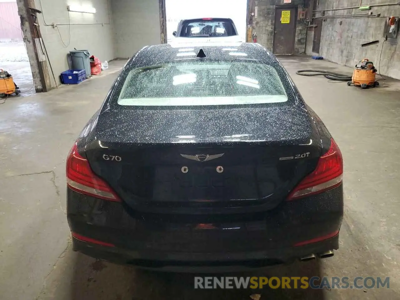 6 fotografías del automóvil dañado KMTG44LA2LU051481 GENESIS G70 2020