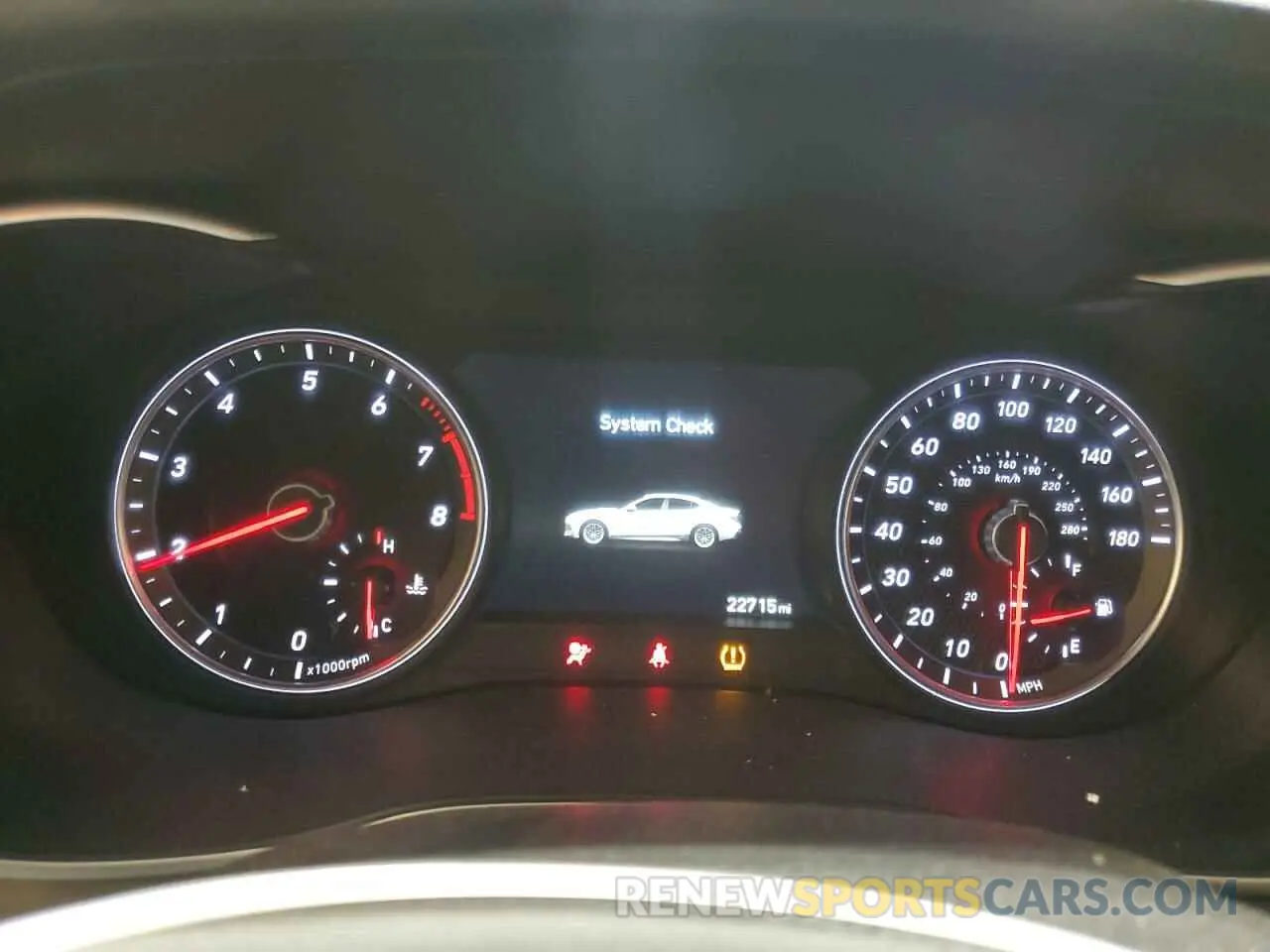 9 fotografías del automóvil dañado KMTG44LA2LU051481 GENESIS G70 2020