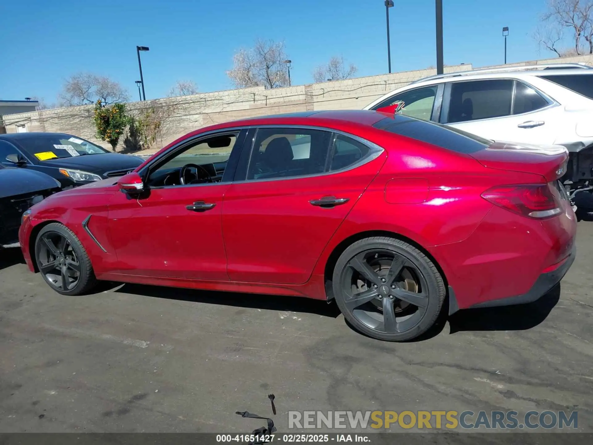 14 fotografías del automóvil dañado KMTG44LA3LU045365 GENESIS G70 2020