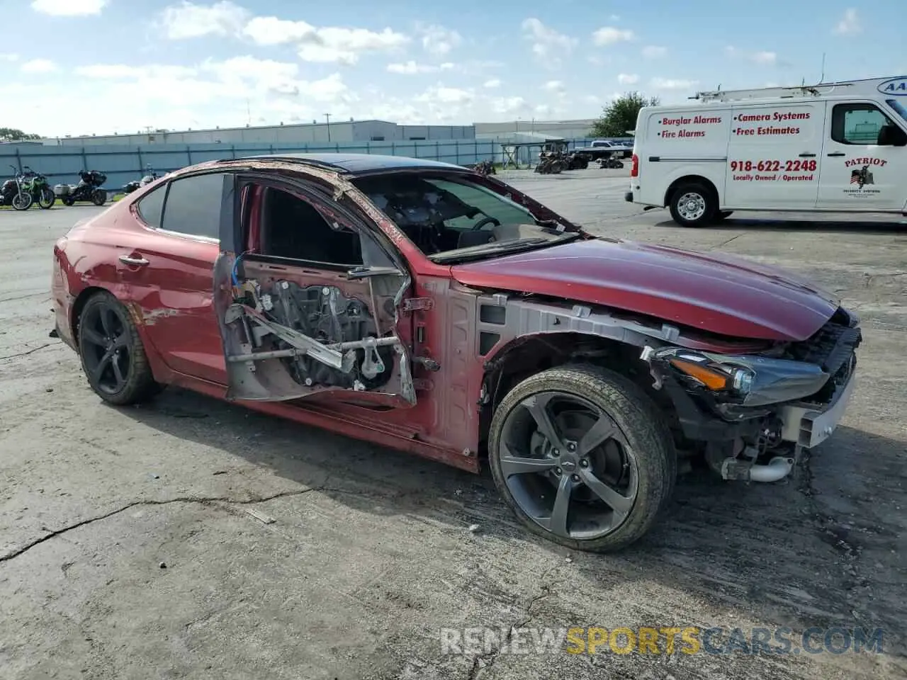 4 fotografías del automóvil dañado KMTG44LA8LU045233 GENESIS G70 2020