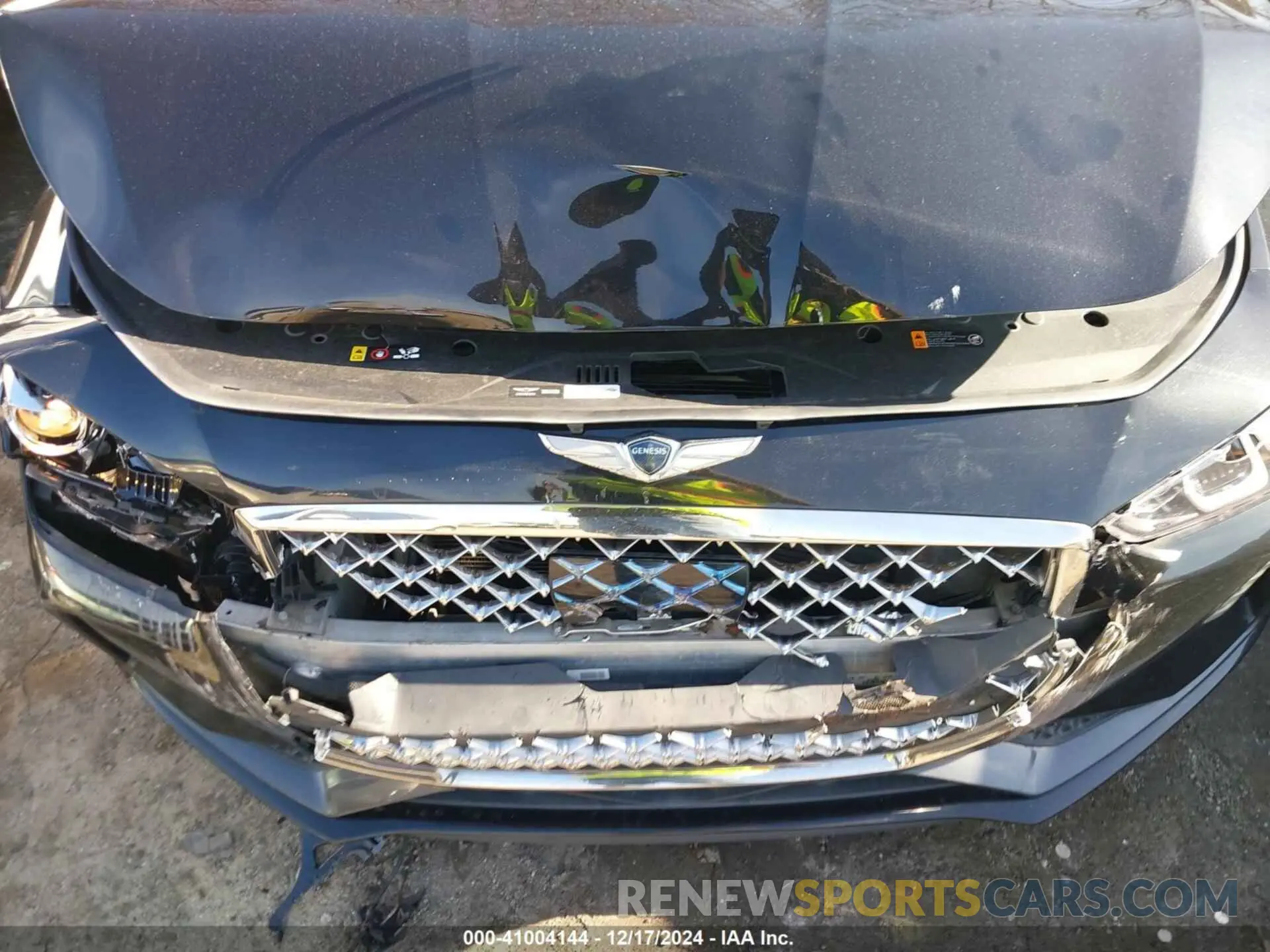 18 fotografías del automóvil dañado KMTG64LA3LU062290 GENESIS G70 2020