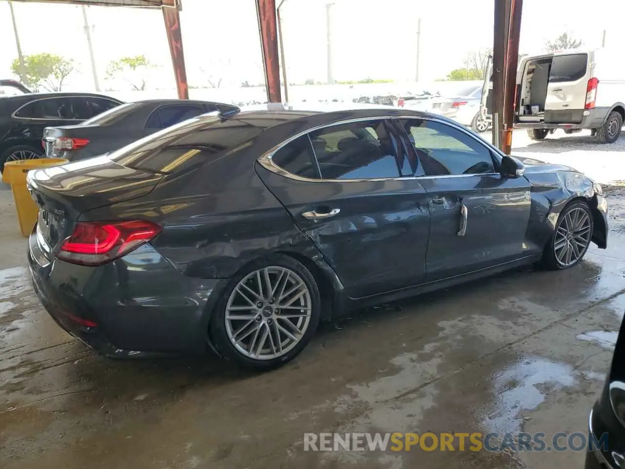 3 fotografías del automóvil dañado KMTG64LA5LU059925 GENESIS G70 2020