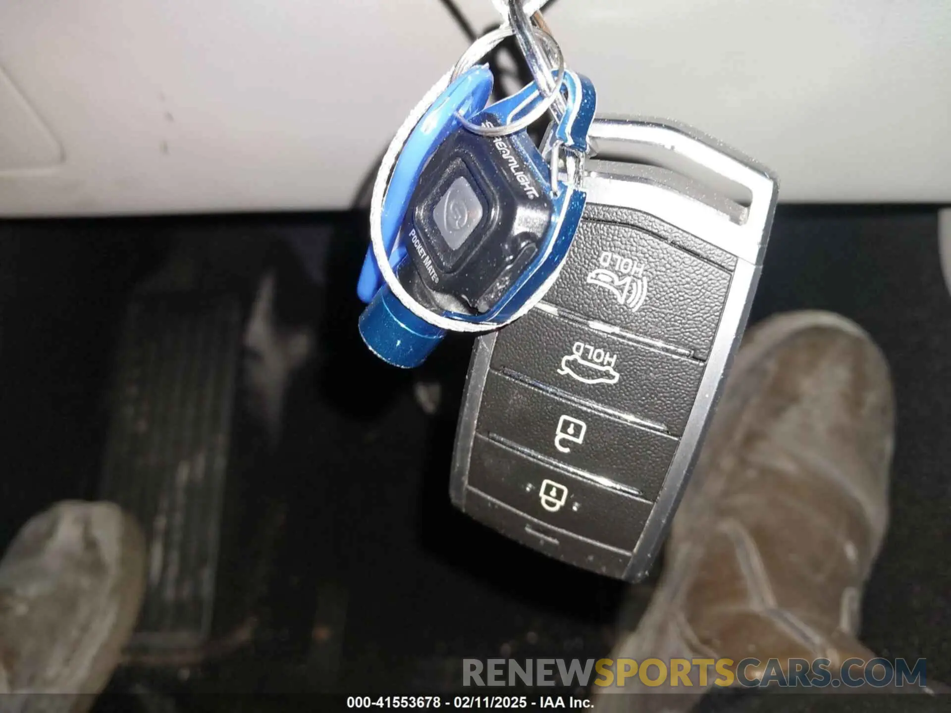 11 fotografías del automóvil dañado KMTG64LAXLU048760 GENESIS G70 2020
