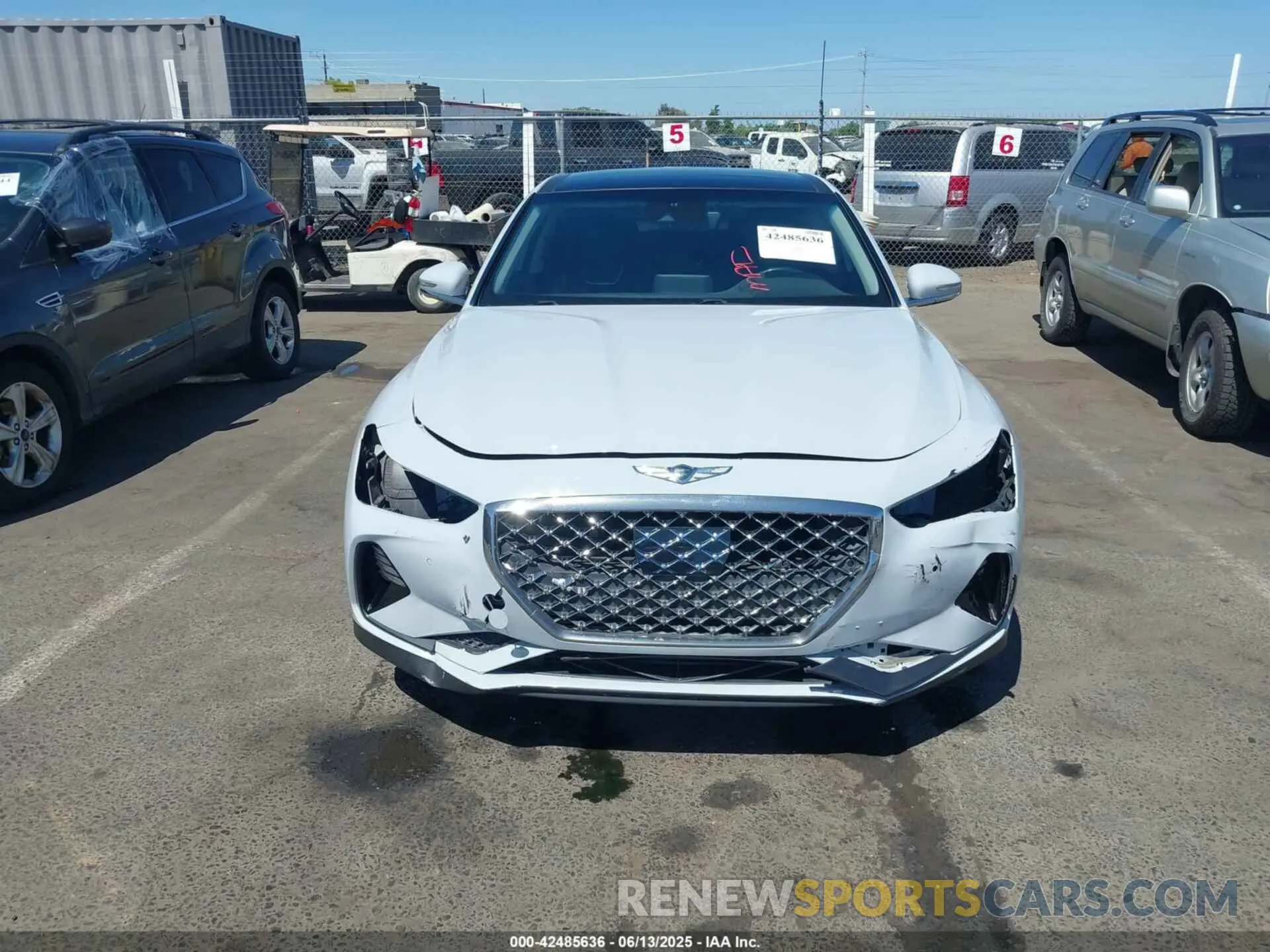 13 fotografías del automóvil dañado KMTG74LE2LU059669 GENESIS G70 2020