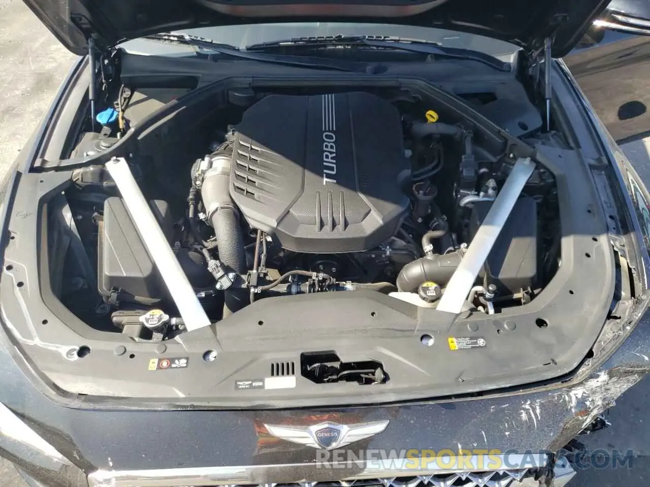 11 fotografías del automóvil dañado KMTG74LE6LU063692 GENESIS G70 2020