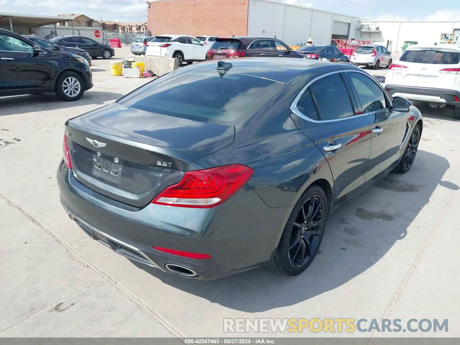 4 fotografías del automóvil dañado KMTG74LE8LU050250 GENESIS G70 2020