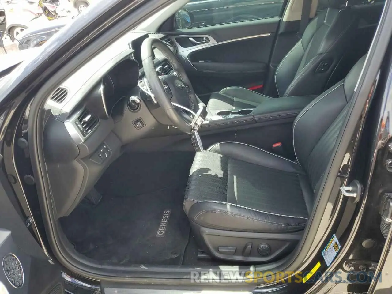 7 fotografías del automóvil dañado KMTG34LA0MU074200 GENESIS G70 2021