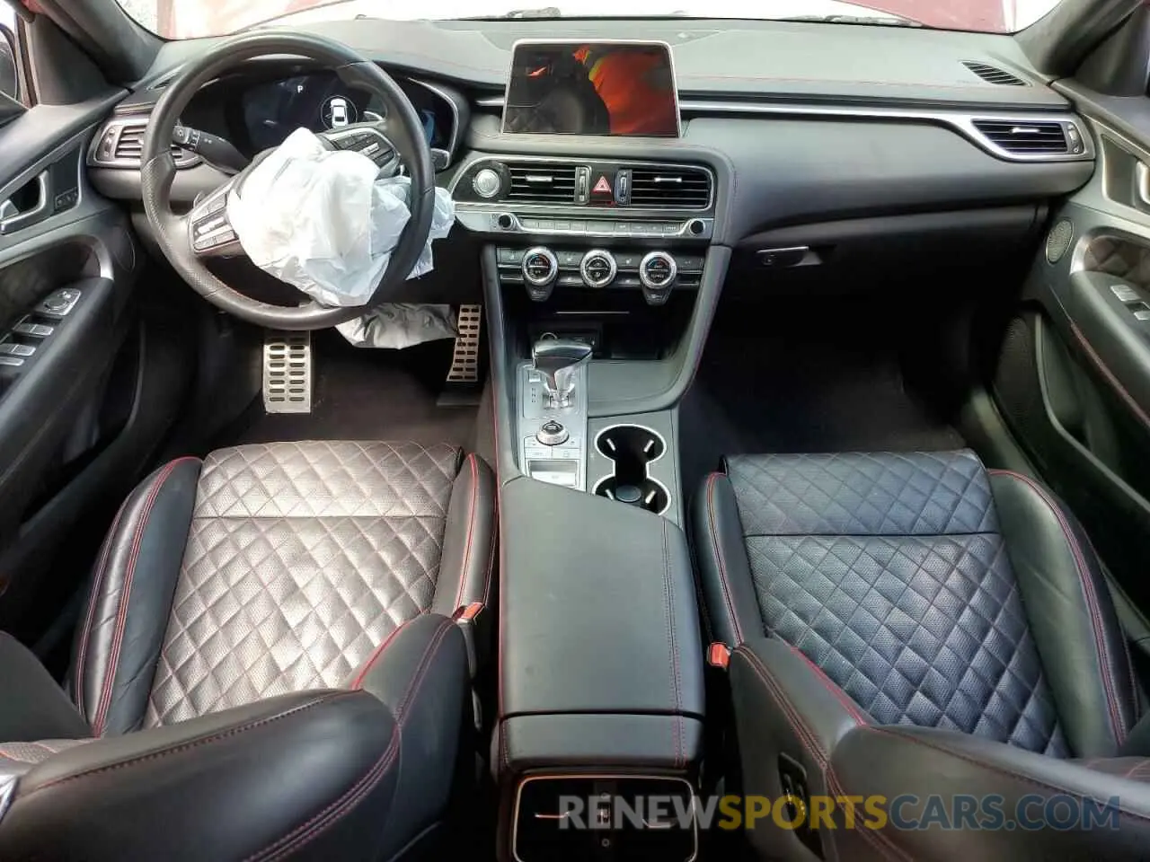 8 fotografías del automóvil dañado KMTG34LE4MU076356 GENESIS G70 2021