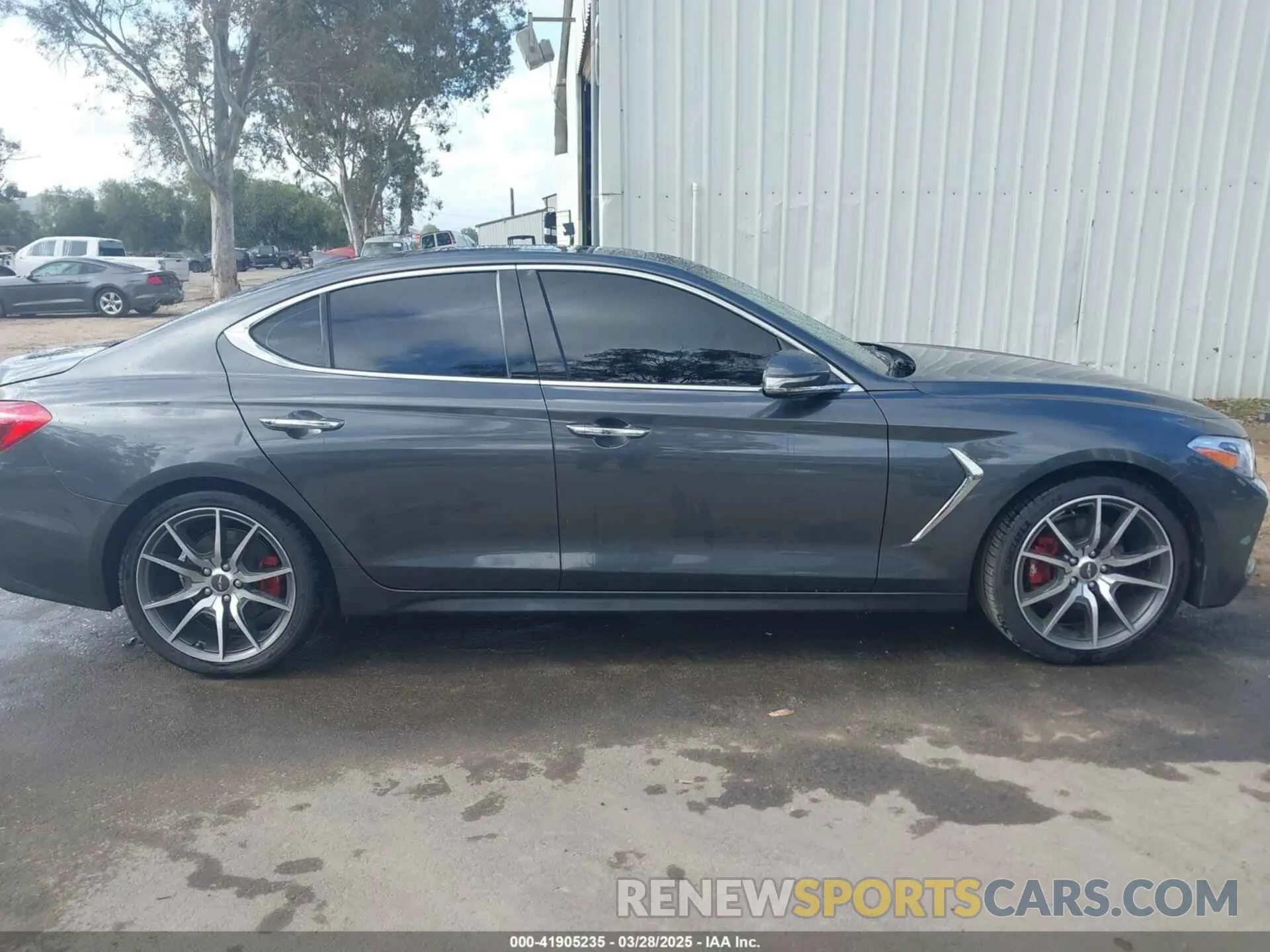 13 fotografías del automóvil dañado KMTG44LA9MU067016 GENESIS G70 2021