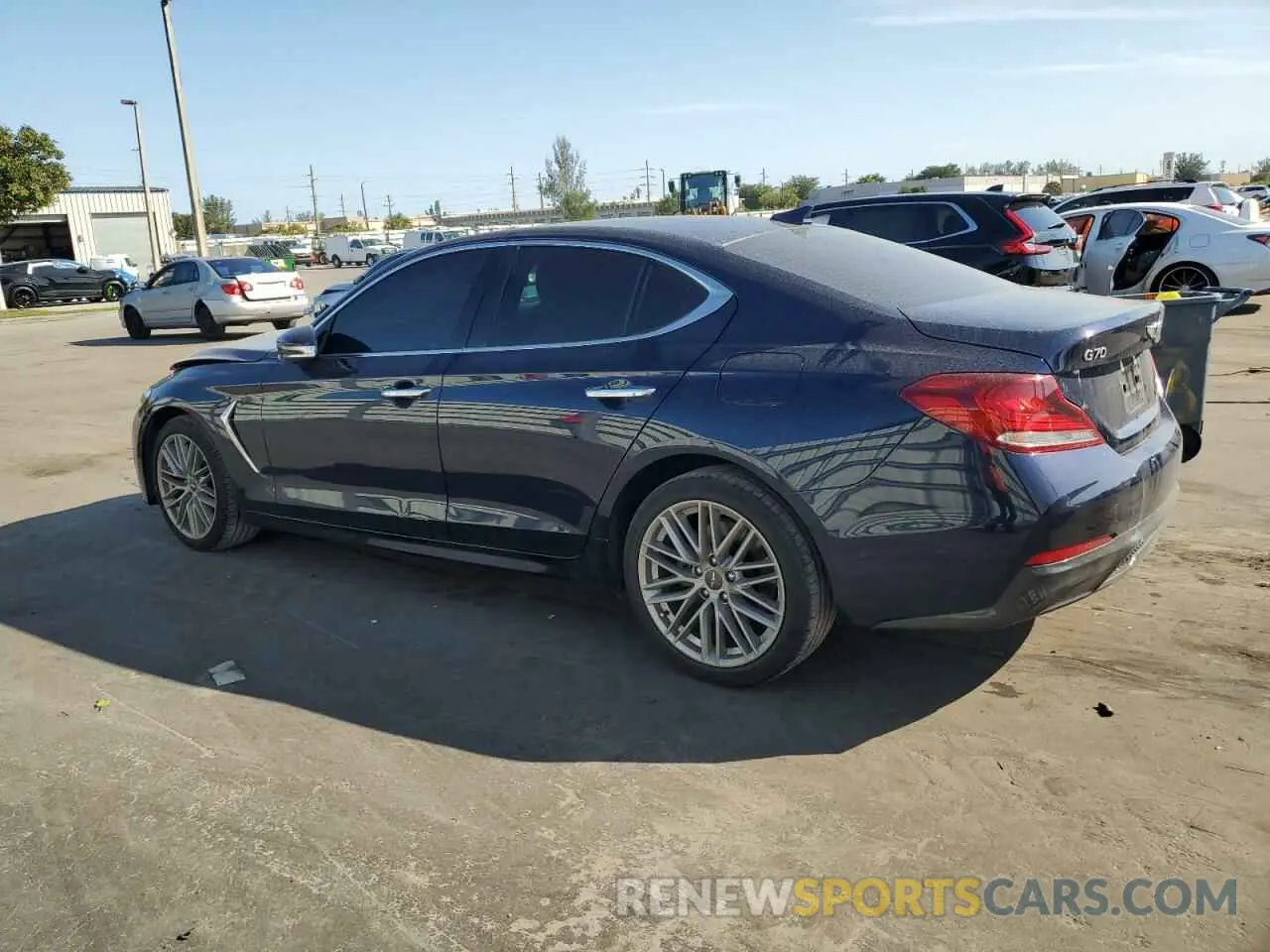 2 fotografías del automóvil dañado KMTG64LA9MU073490 GENESIS G70 2021