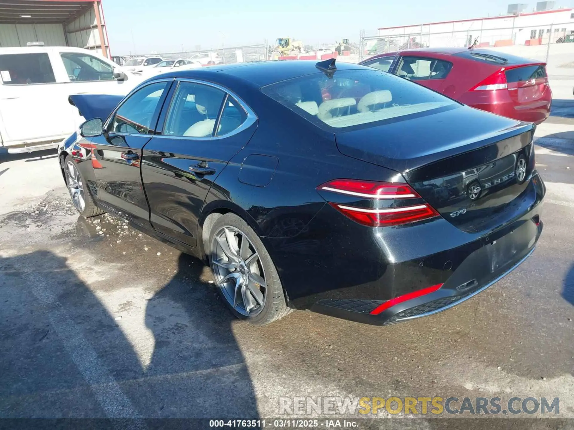 3 fotografías del automóvil dañado KMTG34TA0NU098580 GENESIS G70 2022