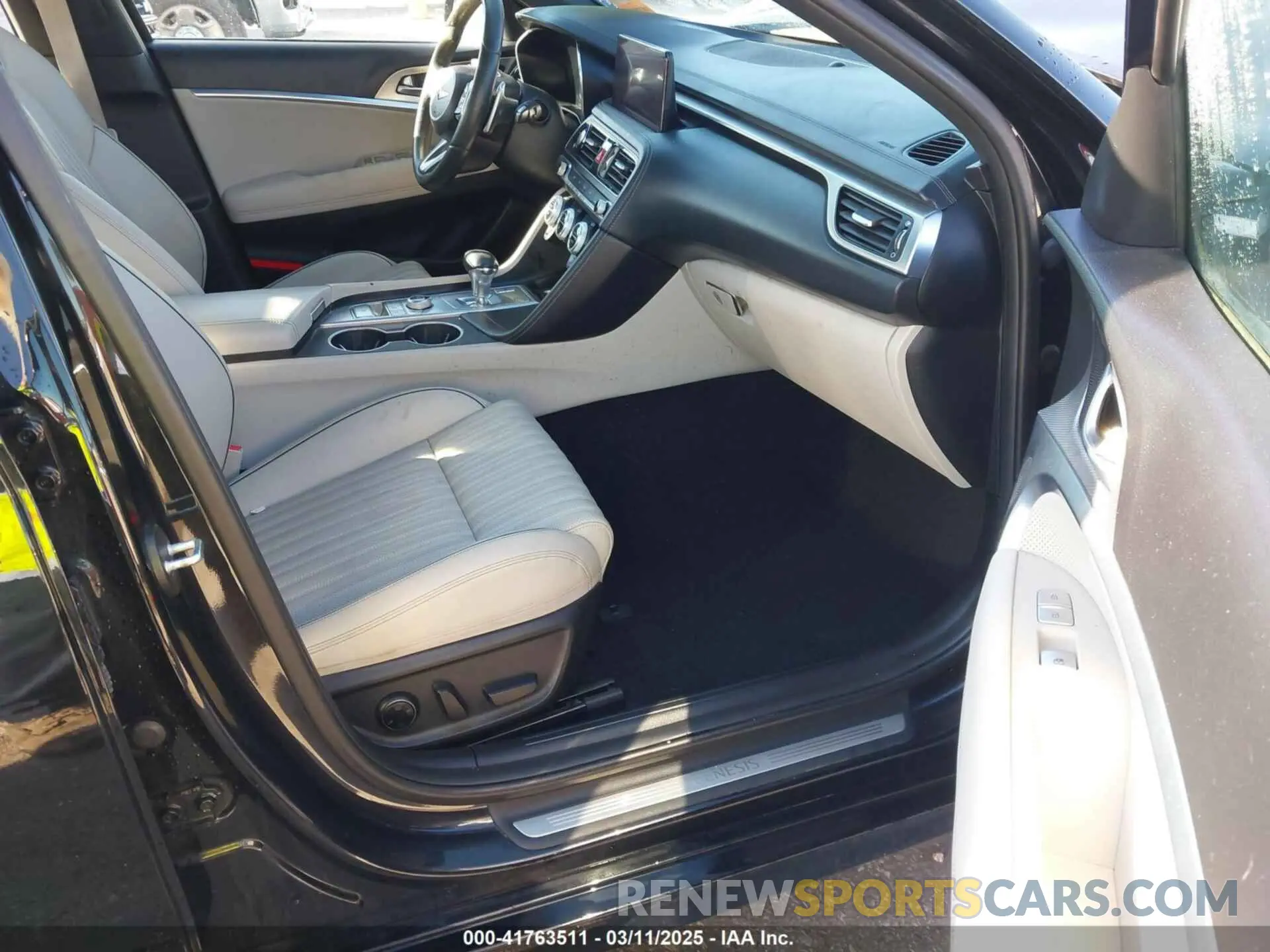 5 fotografías del automóvil dañado KMTG34TA0NU098580 GENESIS G70 2022