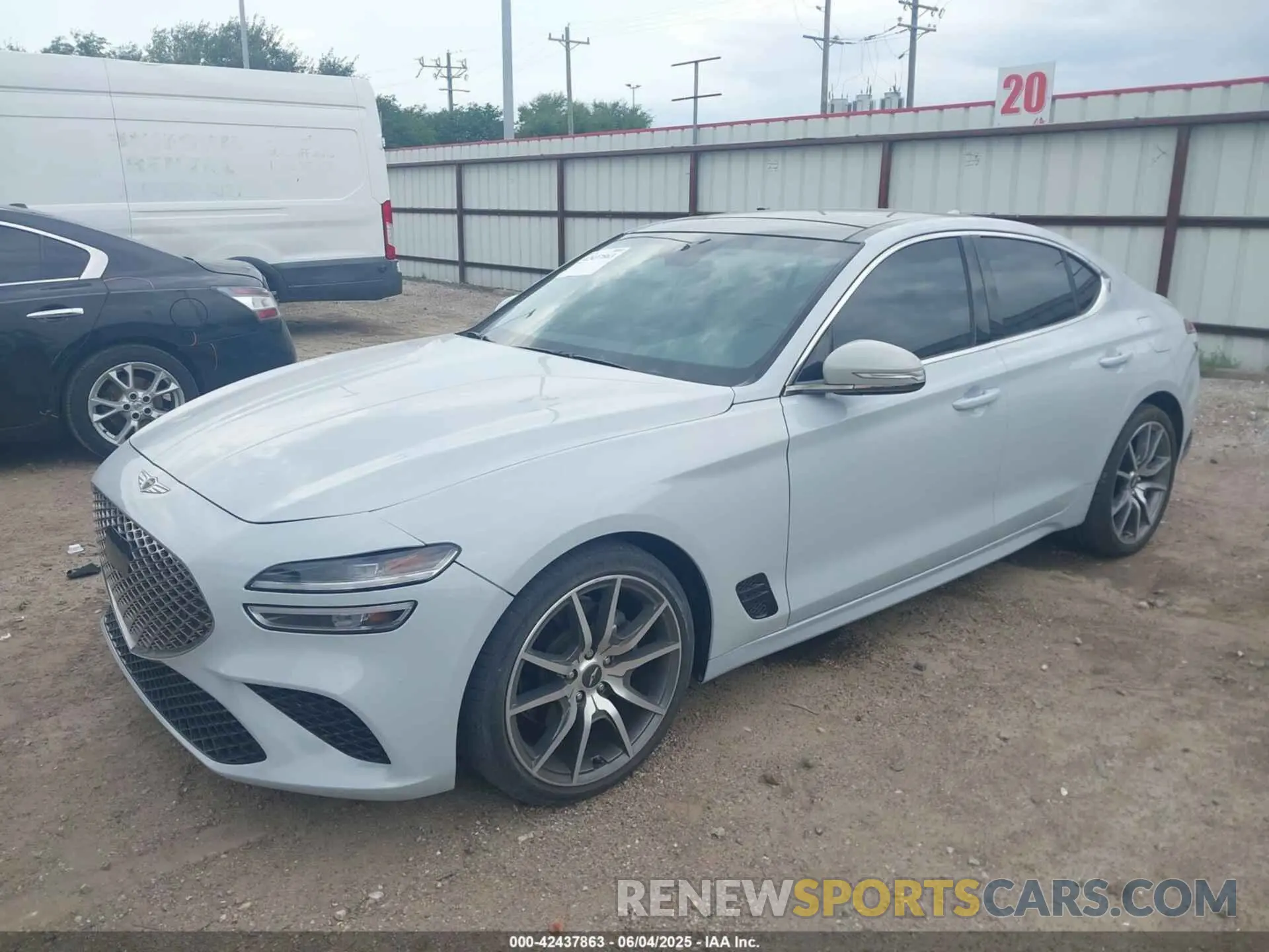 2 fotografías del automóvil dañado KMTG34TA9NU090218 GENESIS G70 2022