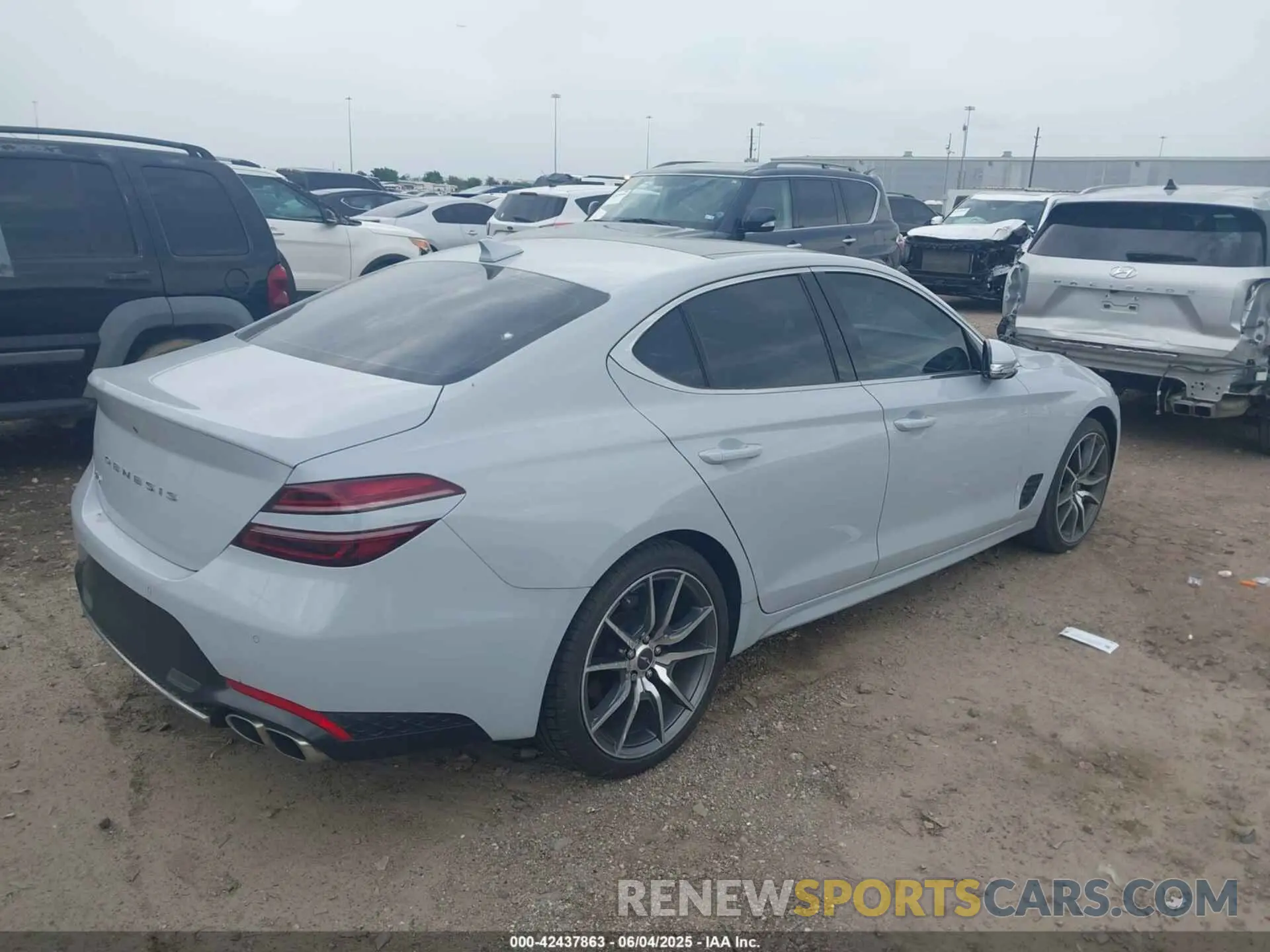 4 fotografías del automóvil dañado KMTG34TA9NU090218 GENESIS G70 2022