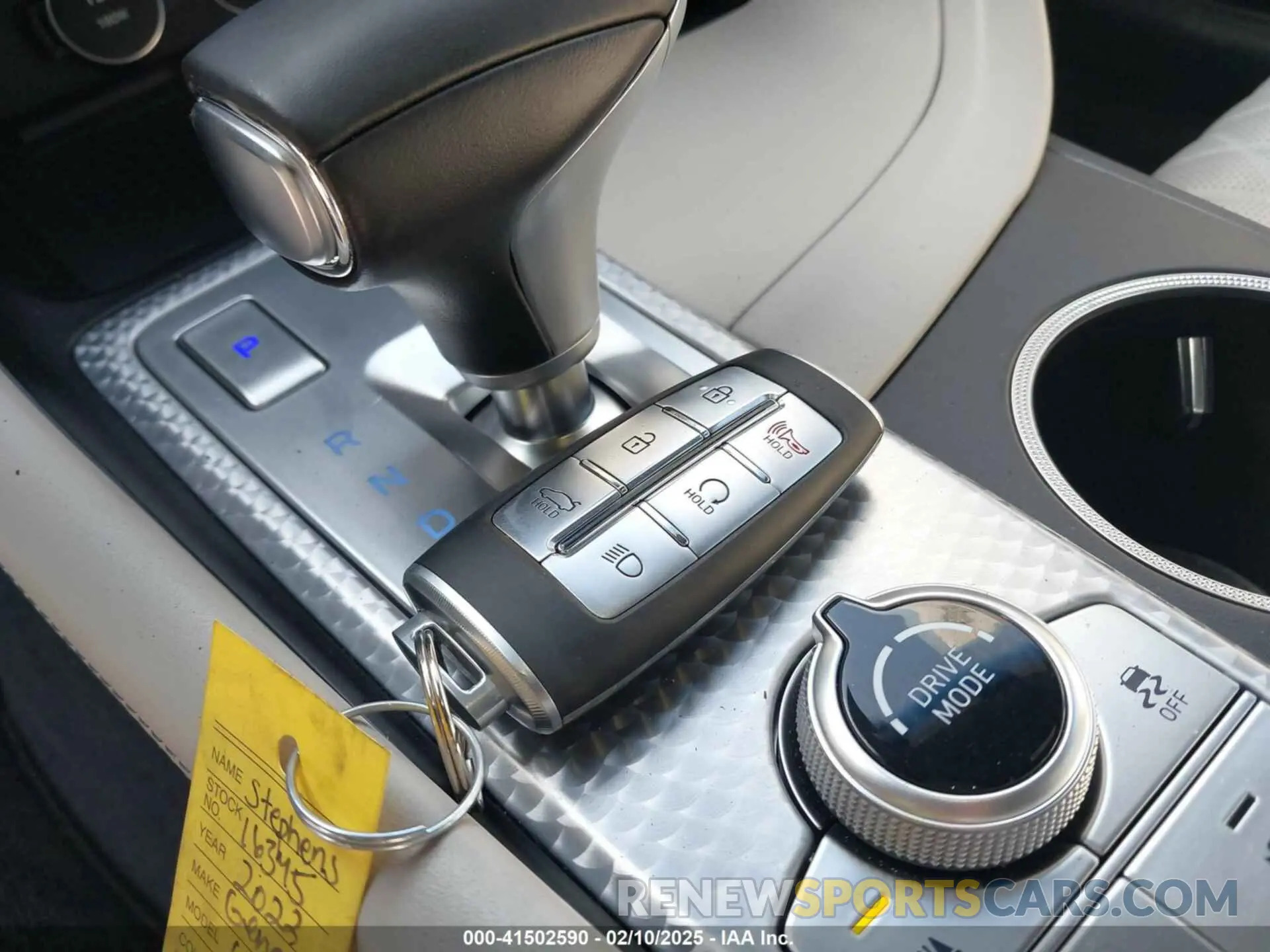 11 fotografías del automóvil dañado KMTG54TE4NU097803 GENESIS G70 2022