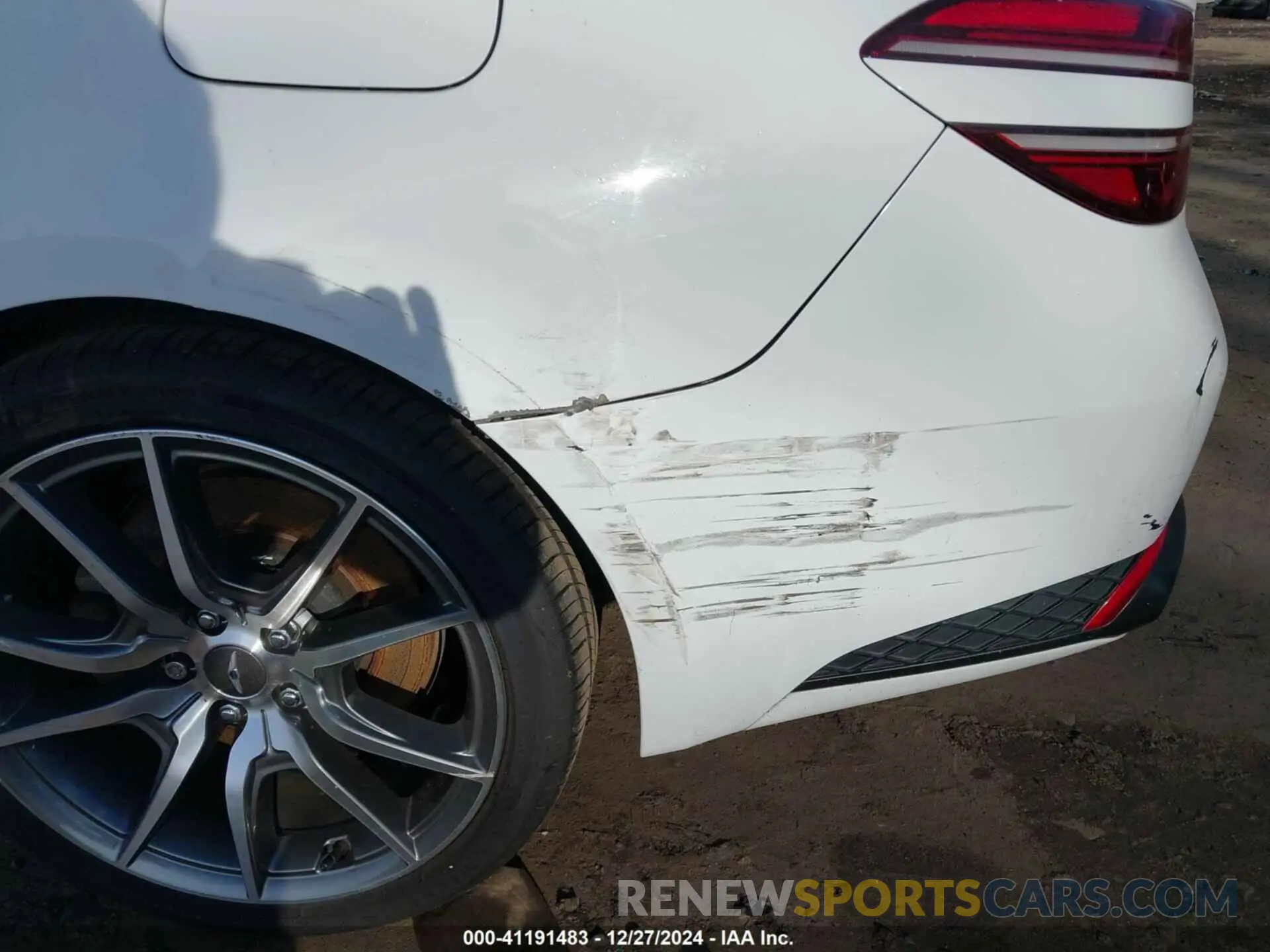 18 fotografías del automóvil dañado KMTG54TE8NU100671 GENESIS G70 2022