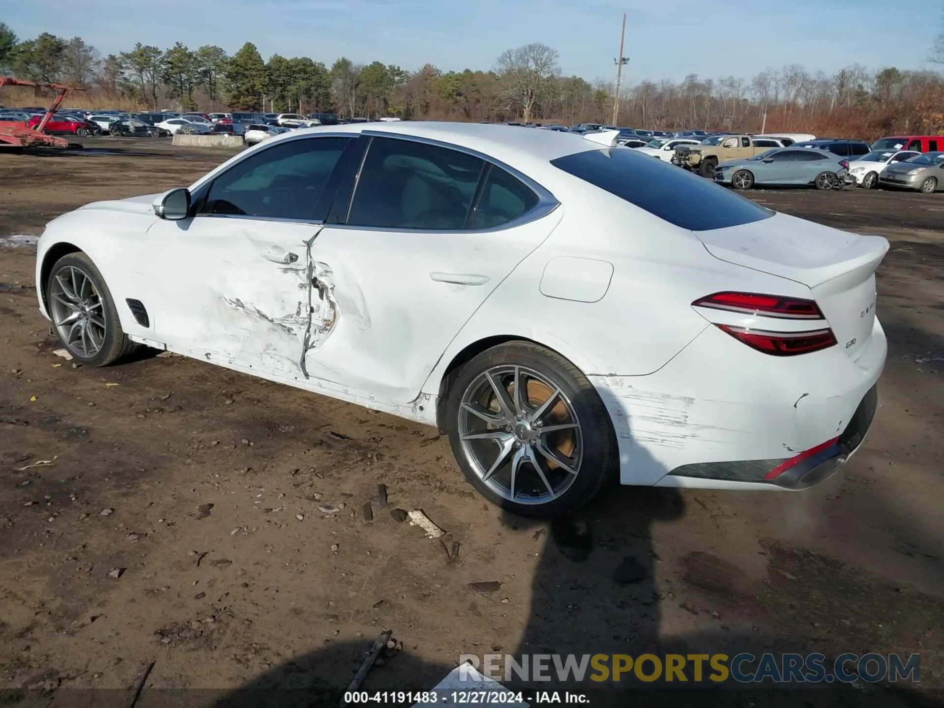 3 fotografías del automóvil dañado KMTG54TE8NU100671 GENESIS G70 2022