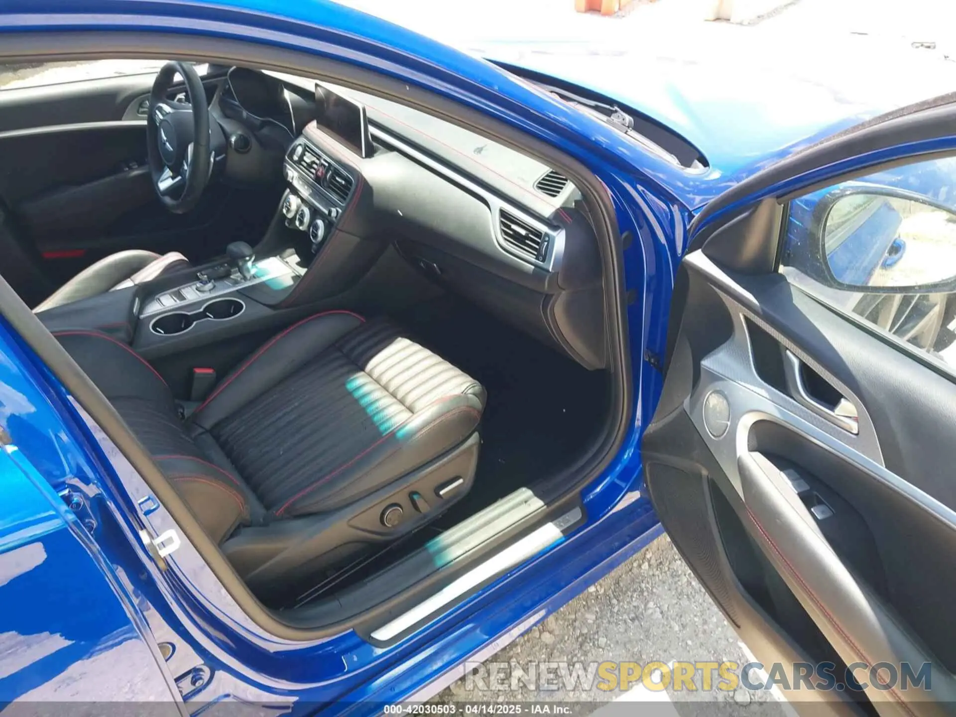 5 fotografías del automóvil dañado KMTG34TA1PU111825 GENESIS G70 2023