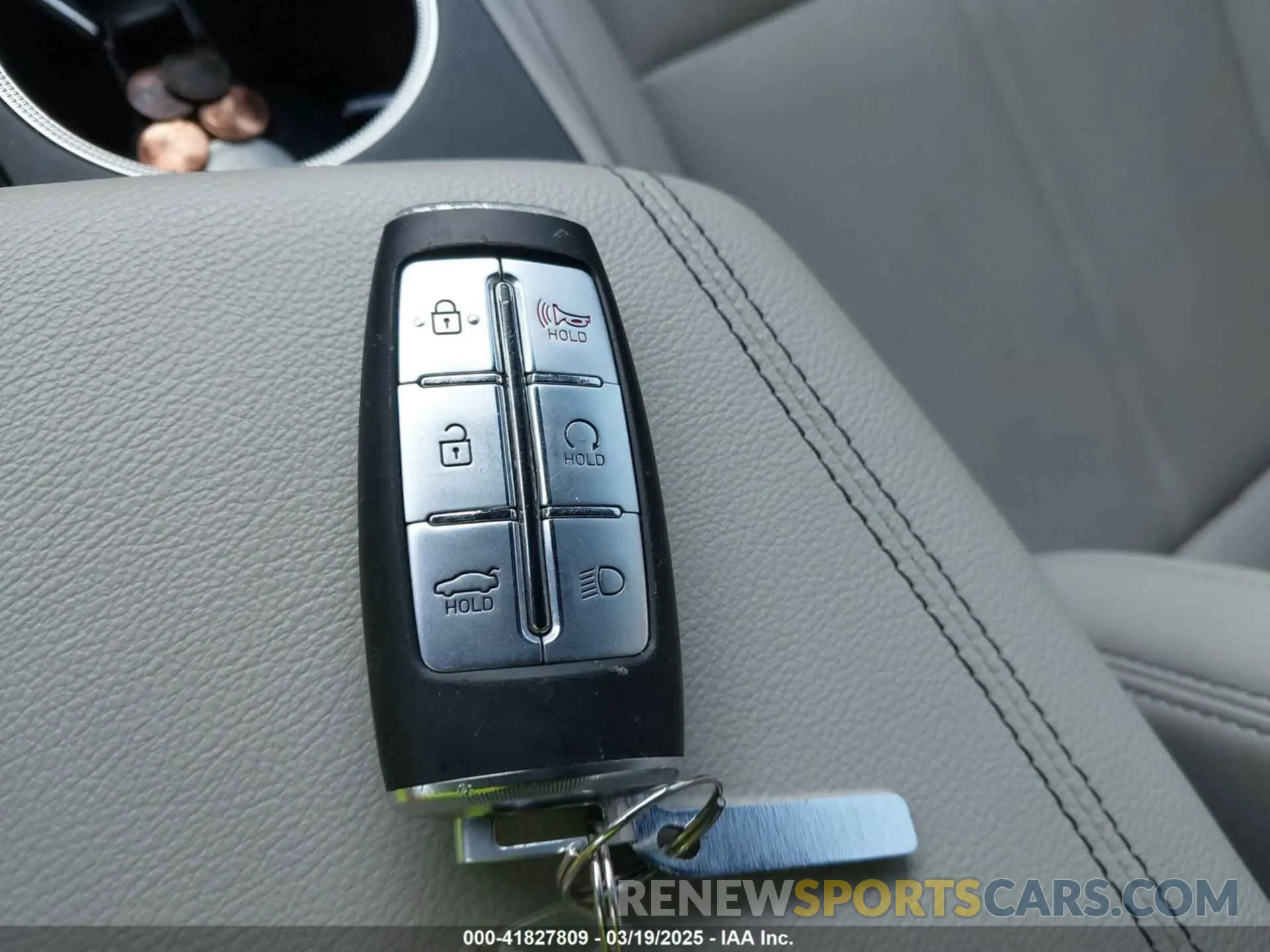 11 fotografías del automóvil dañado KMTG34TA2PU127032 GENESIS G70 2023