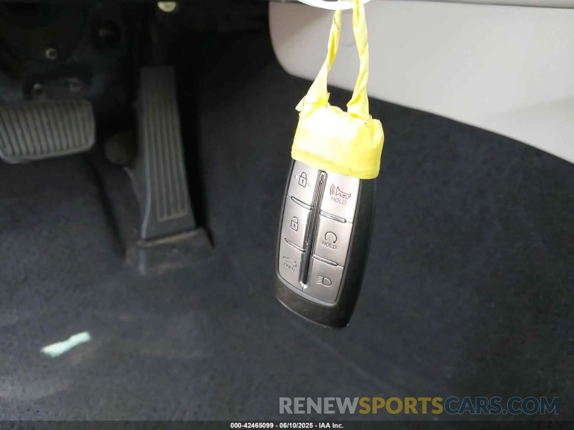 11 fotografías del automóvil dañado KMTG34TA3PU120669 GENESIS G70 2023