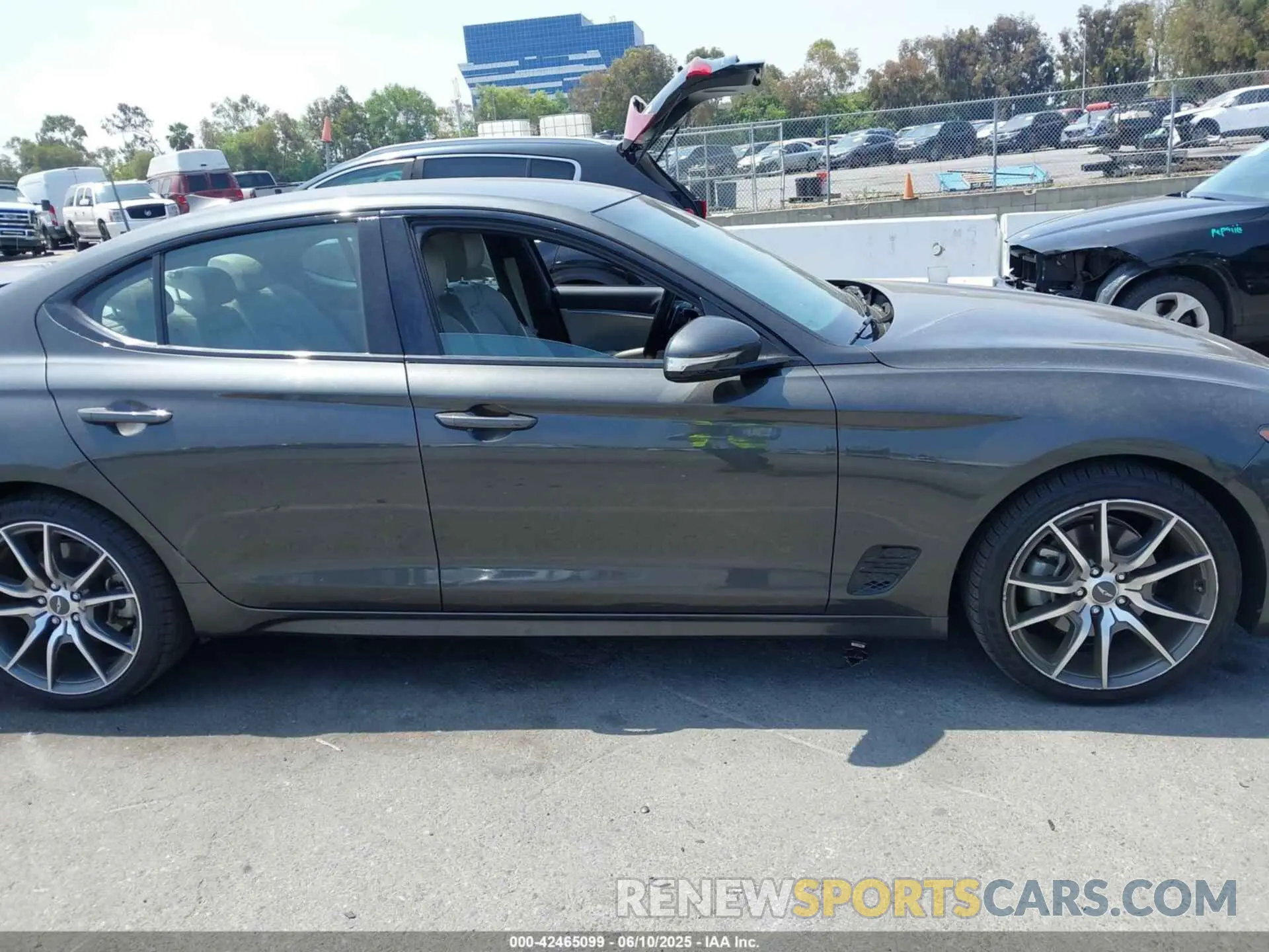13 fotografías del automóvil dañado KMTG34TA3PU120669 GENESIS G70 2023
