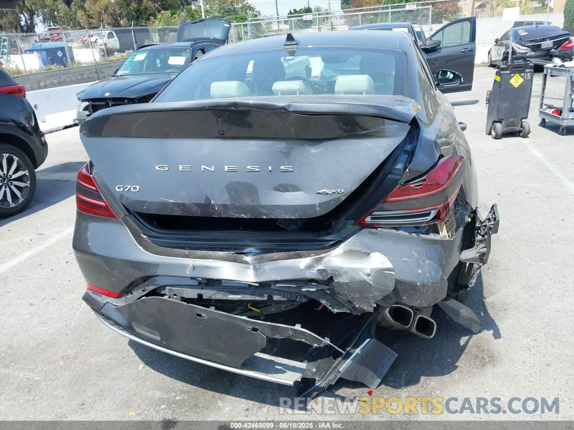 16 fotografías del automóvil dañado KMTG34TA3PU120669 GENESIS G70 2023