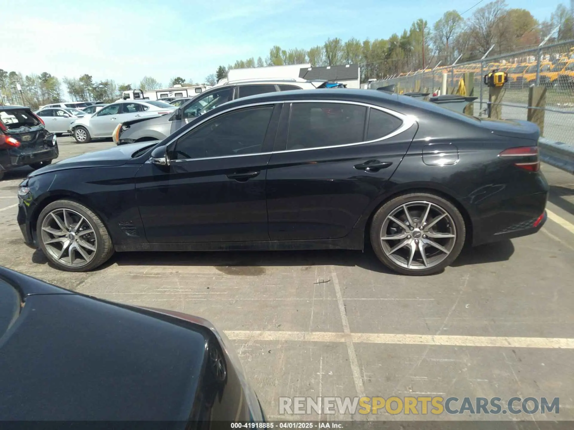 15 fotografías del automóvil dañado KMTG34TA5PU121225 GENESIS G70 2023