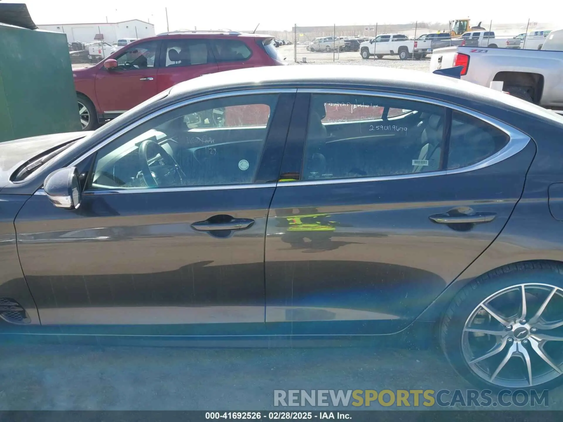 14 fotografías del automóvil dañado KMTG34TA5PU128188 GENESIS G70 2023