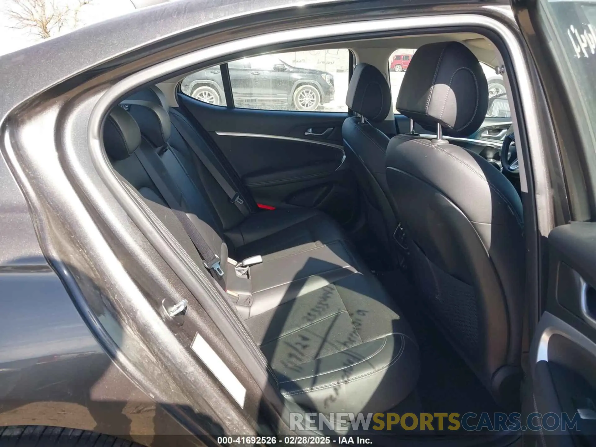 8 fotografías del automóvil dañado KMTG34TA5PU128188 GENESIS G70 2023