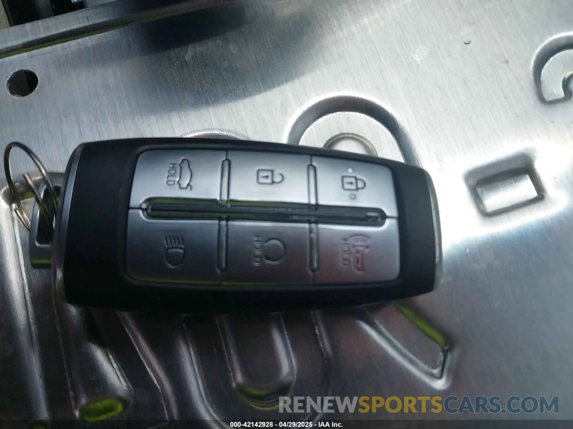 11 fotografías del automóvil dañado KMTG34TA7PU131917 GENESIS G70 2023