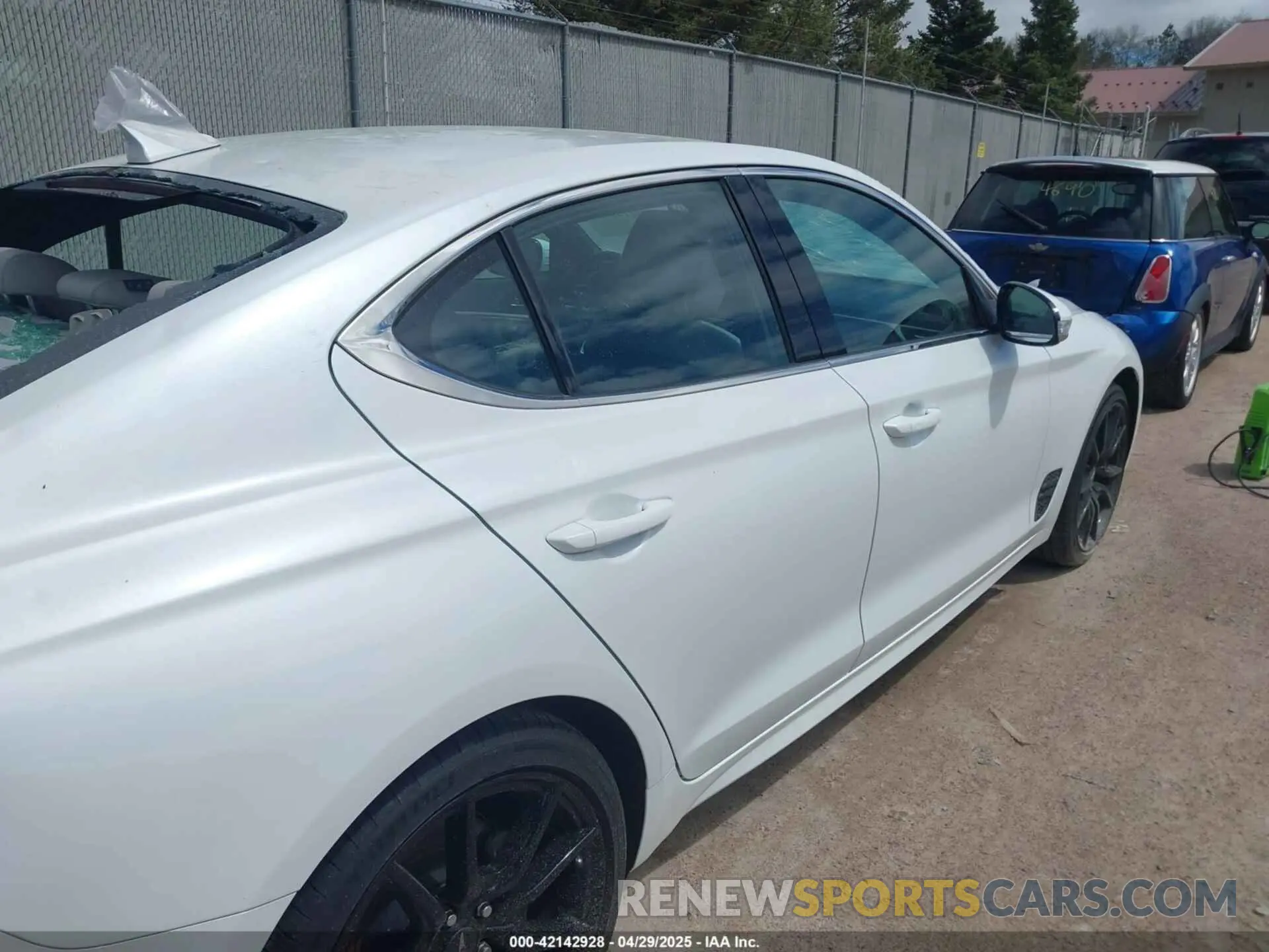 20 fotografías del automóvil dañado KMTG34TA7PU131917 GENESIS G70 2023